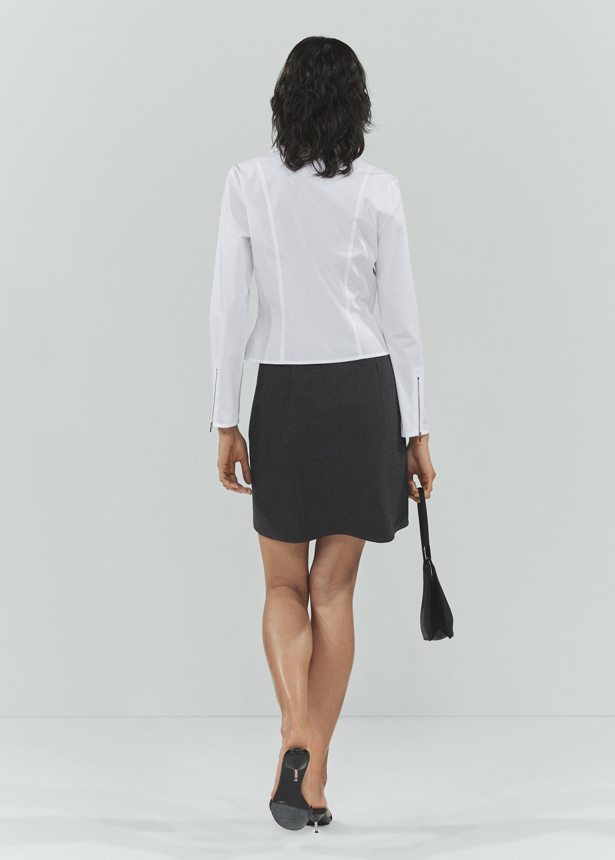 Fitted cotton zipper shirt - Reverse of the article