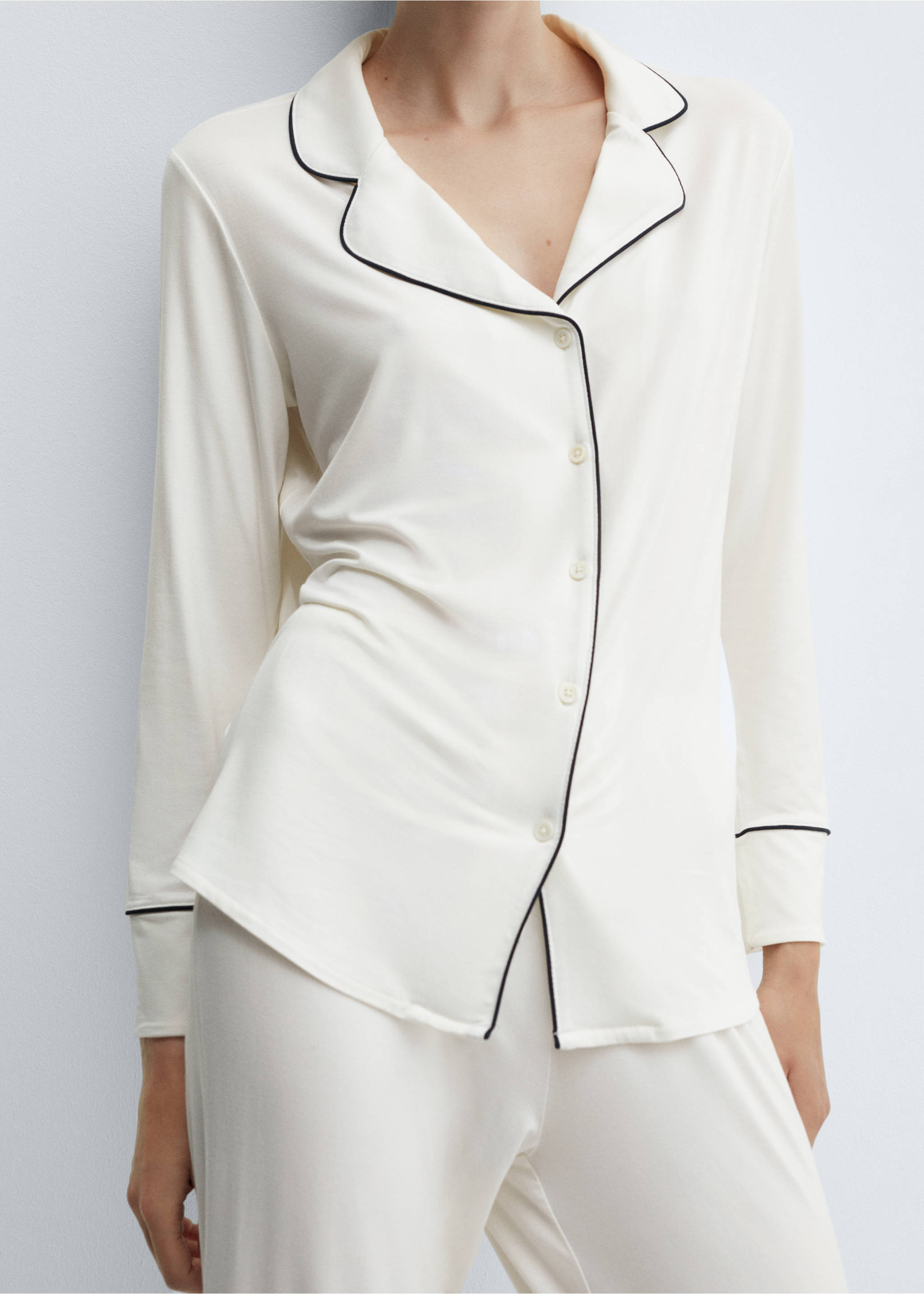 Pyjamahemd mit Borte - Detail des Artikels 6, Weiß. Ref: 67054020-00.