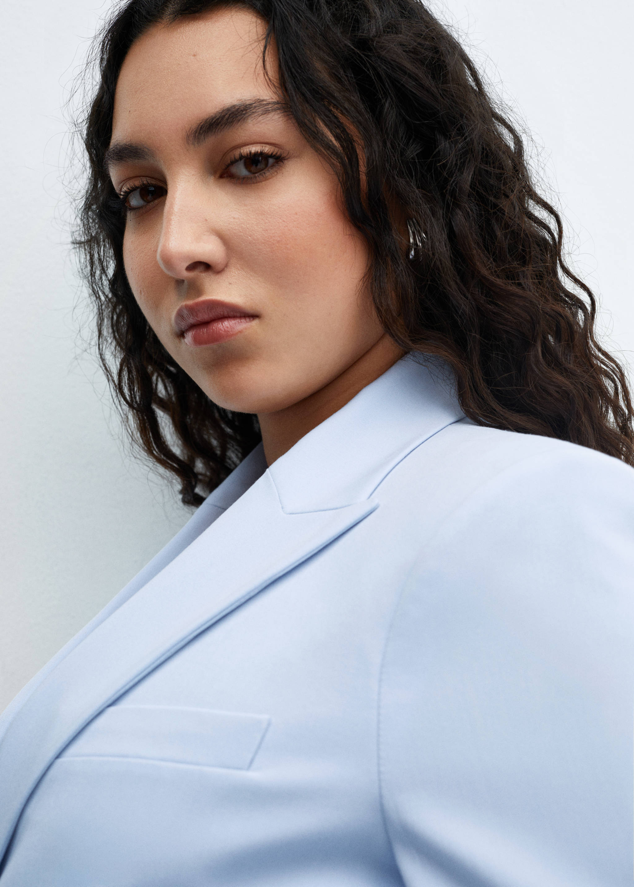 Fitted suit jacket - Details of the article 4