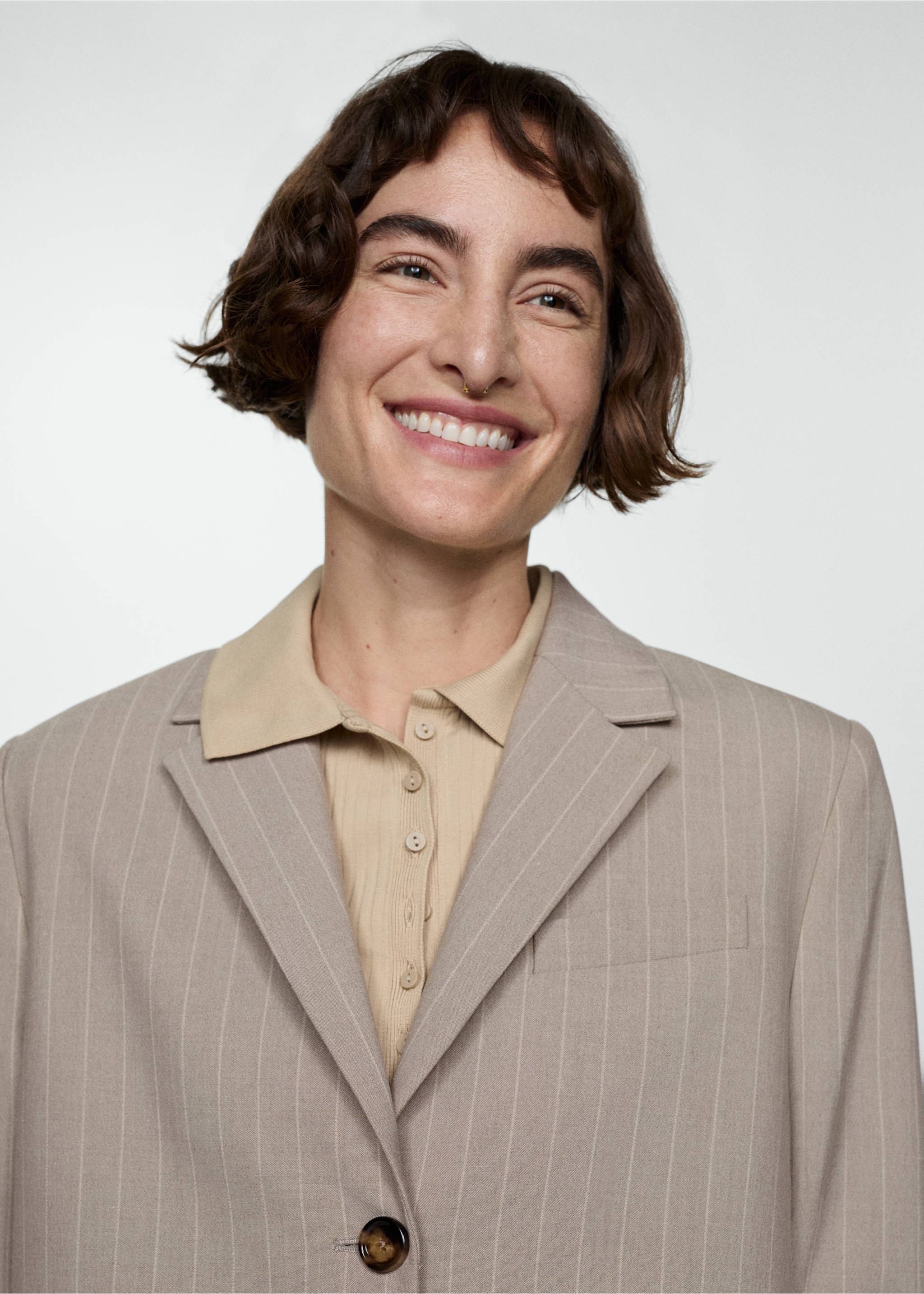 Cropped pinstripe blazer - Details of the article 2, Beige. Ref: 67054045-00.