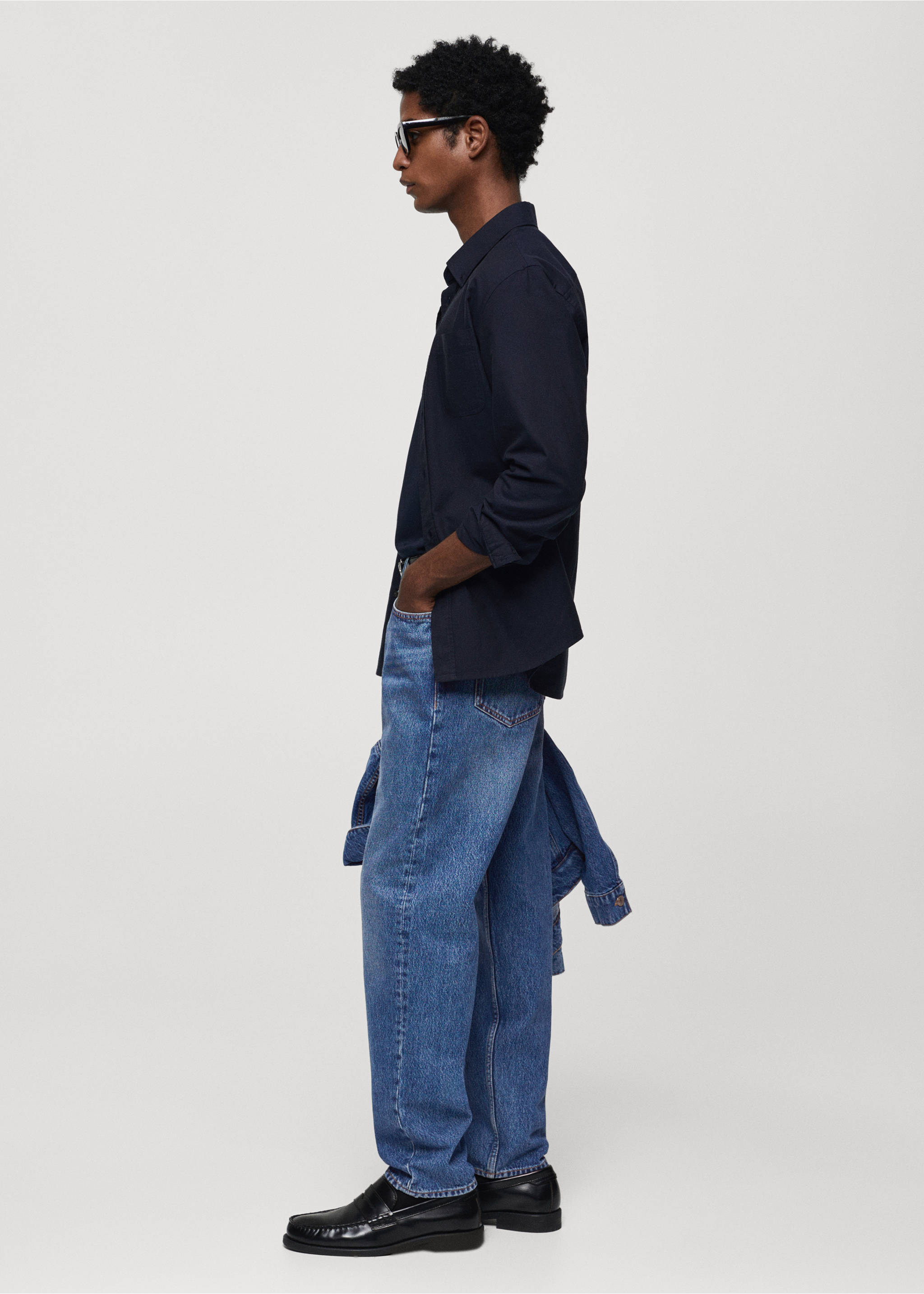 Bob straight-fit jeans - Details of the article 2, Dark Blue. Ref: 67054442-00.