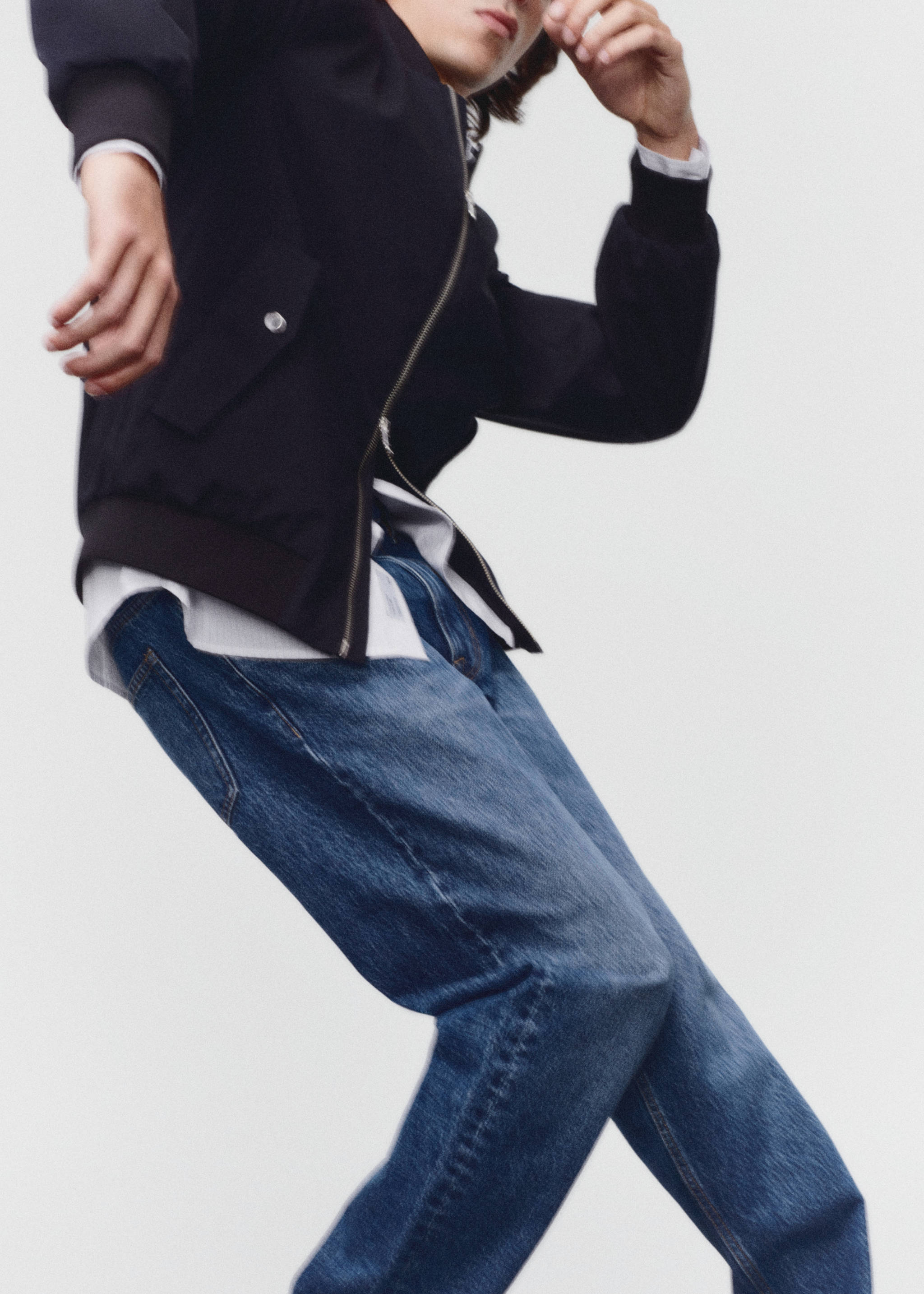 Bob straight-fit jeans - Details of the article 5, Dark Blue. Ref: 67054442-00.