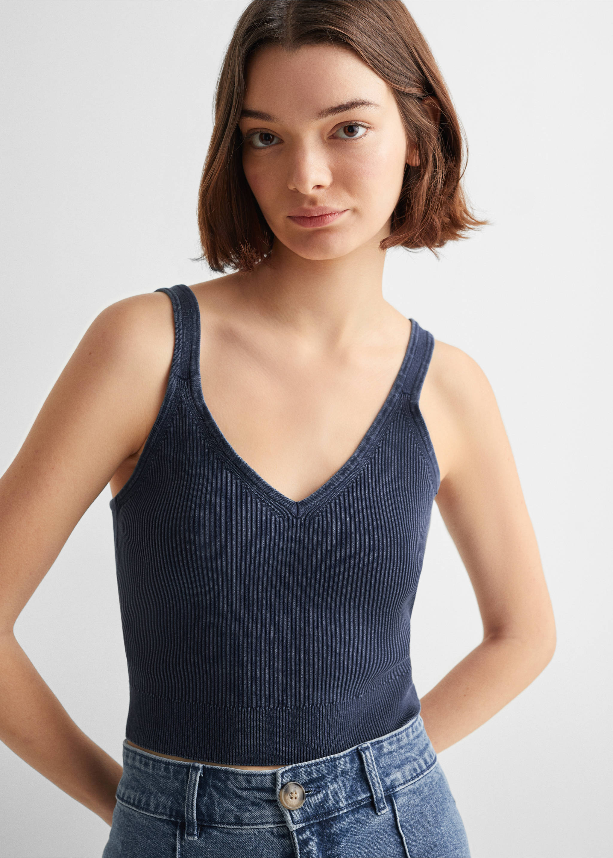 Strap top - Details of the article 1, Indigo Blue. Ref: 67054457-00.