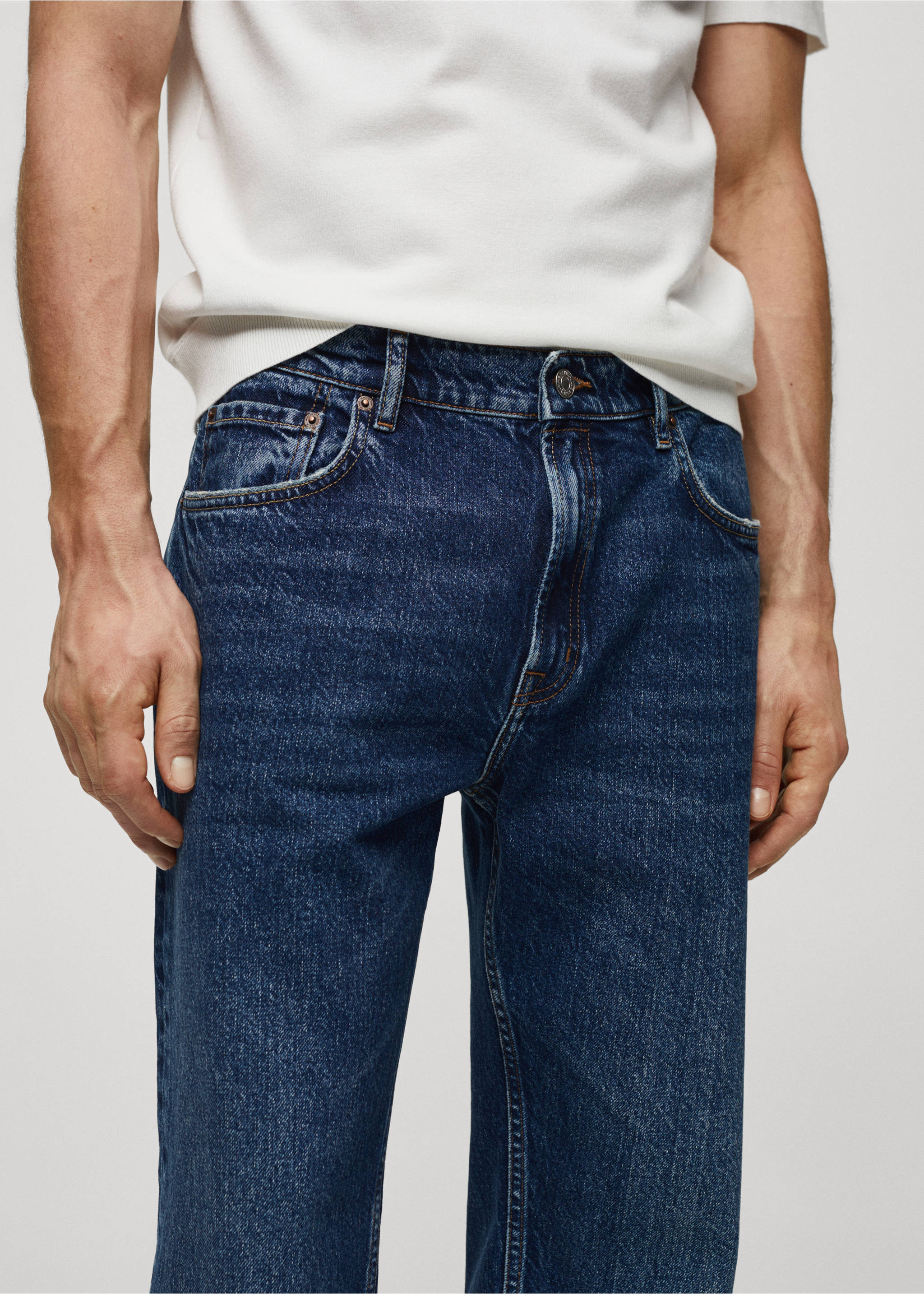Regular-fit dark-wash jeans - Details of the article 1, Dark Blue. Ref: 67054466-00.