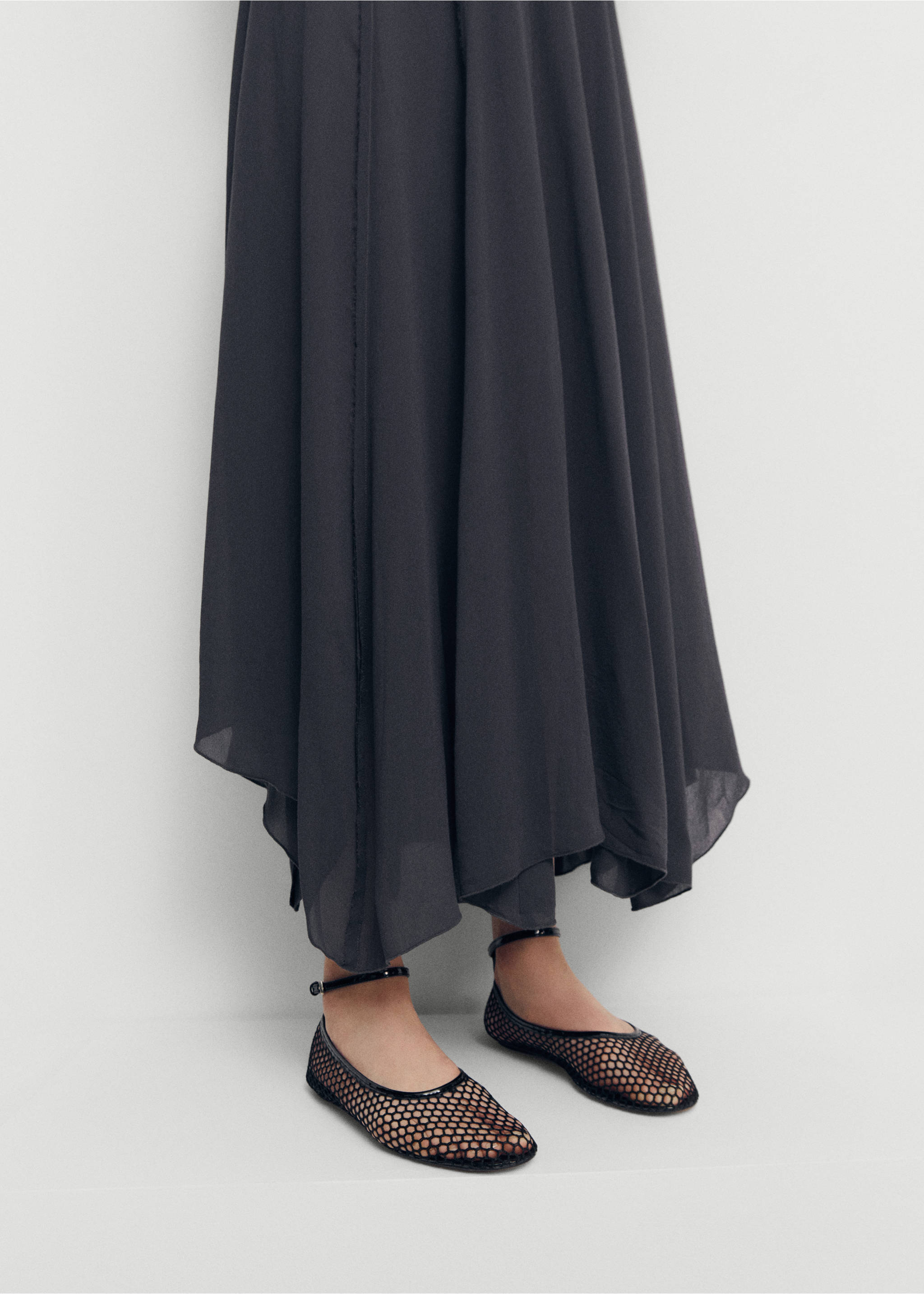 Ballet flats with mesh bracelet - General plane, Black. Ref: 67054467-00.