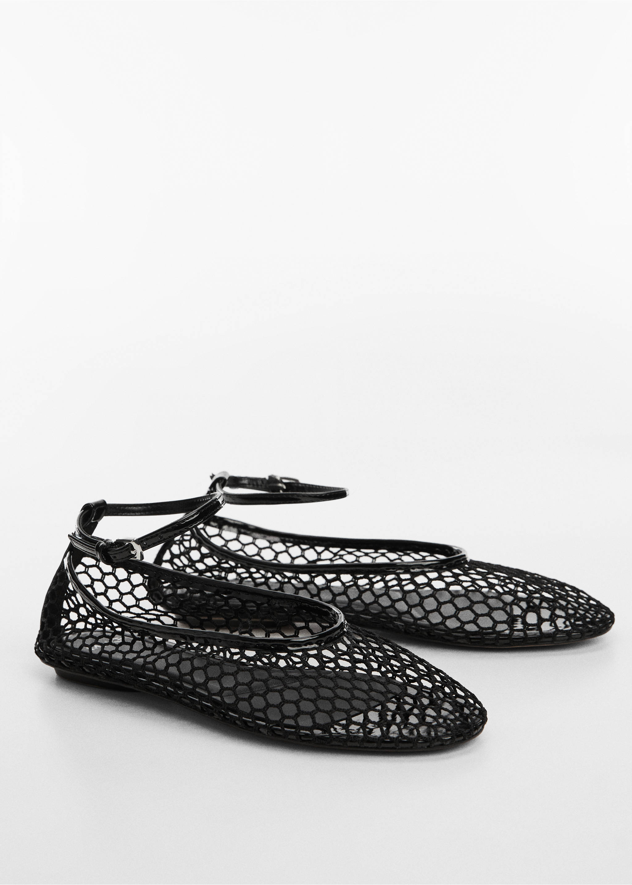 Ballet flats with mesh bracelet - Medium plane, Black. Ref: 67054467-00.