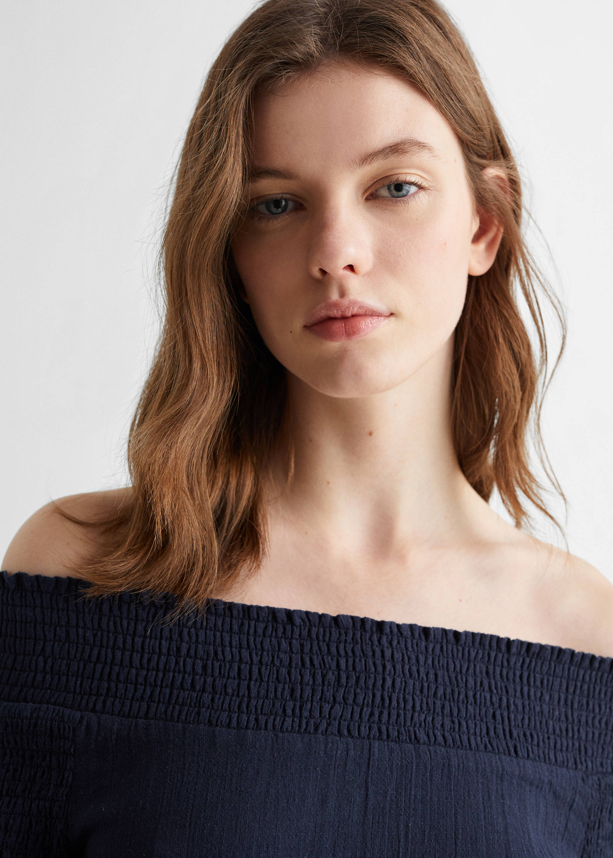 Off-shoulder blouse - Details of the article 1