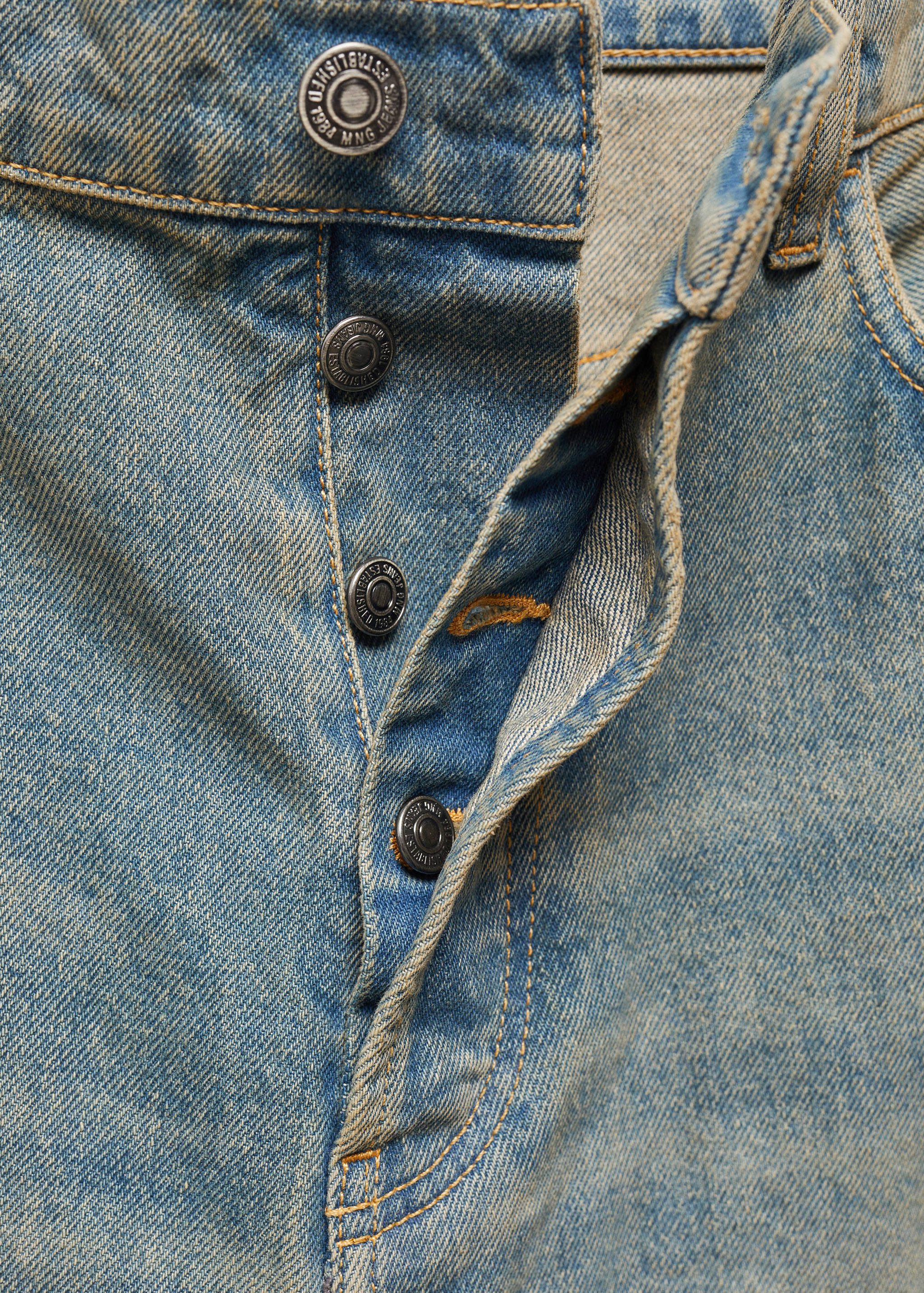Low-rise loose-fit wide leg jeans - Details of the article 8