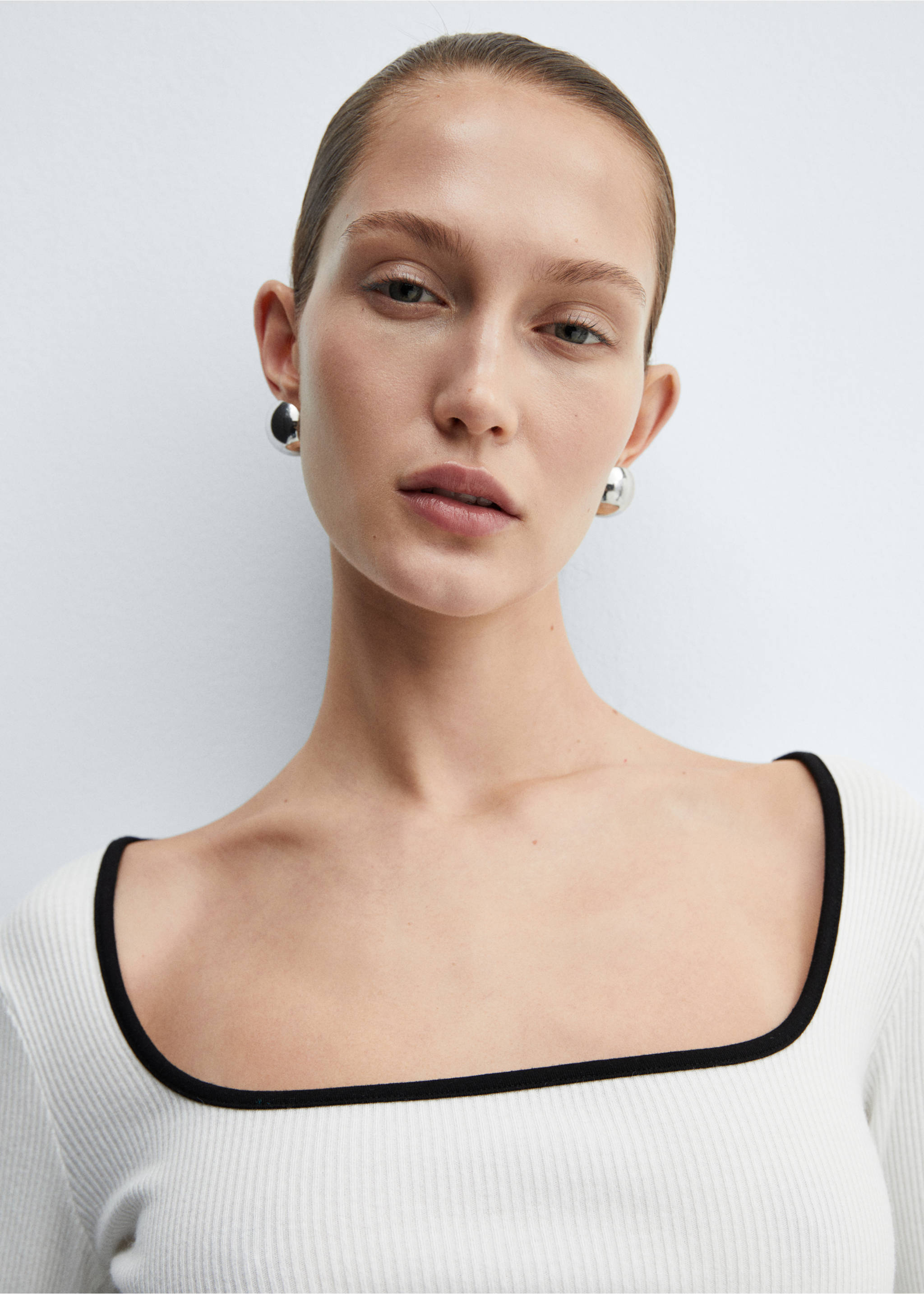 Ribbed Squared neckline t-shirt - Details of the article 1, White. Ref: 67054784-00.