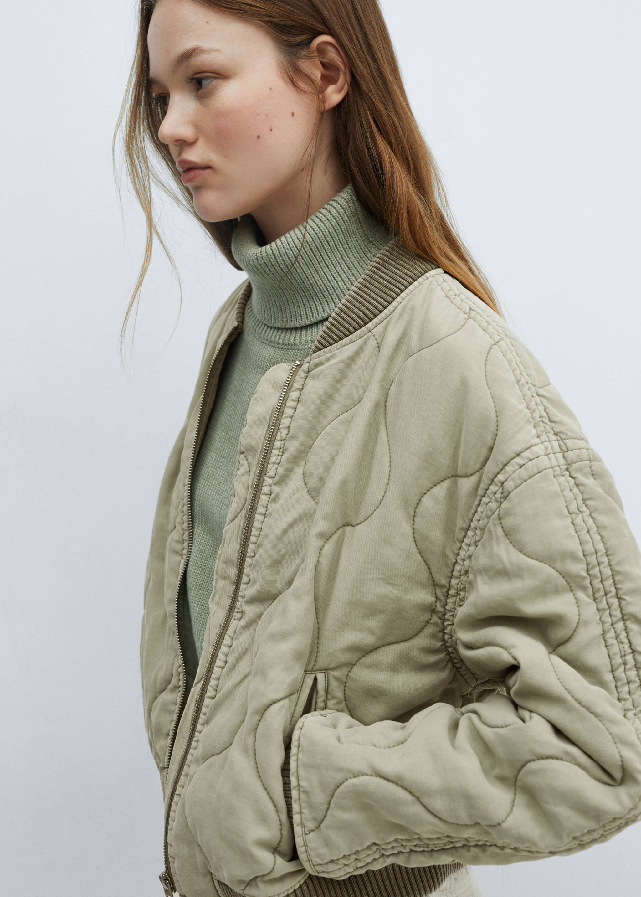 Chaqueta bomber acolchada - Detalle del artículo 2