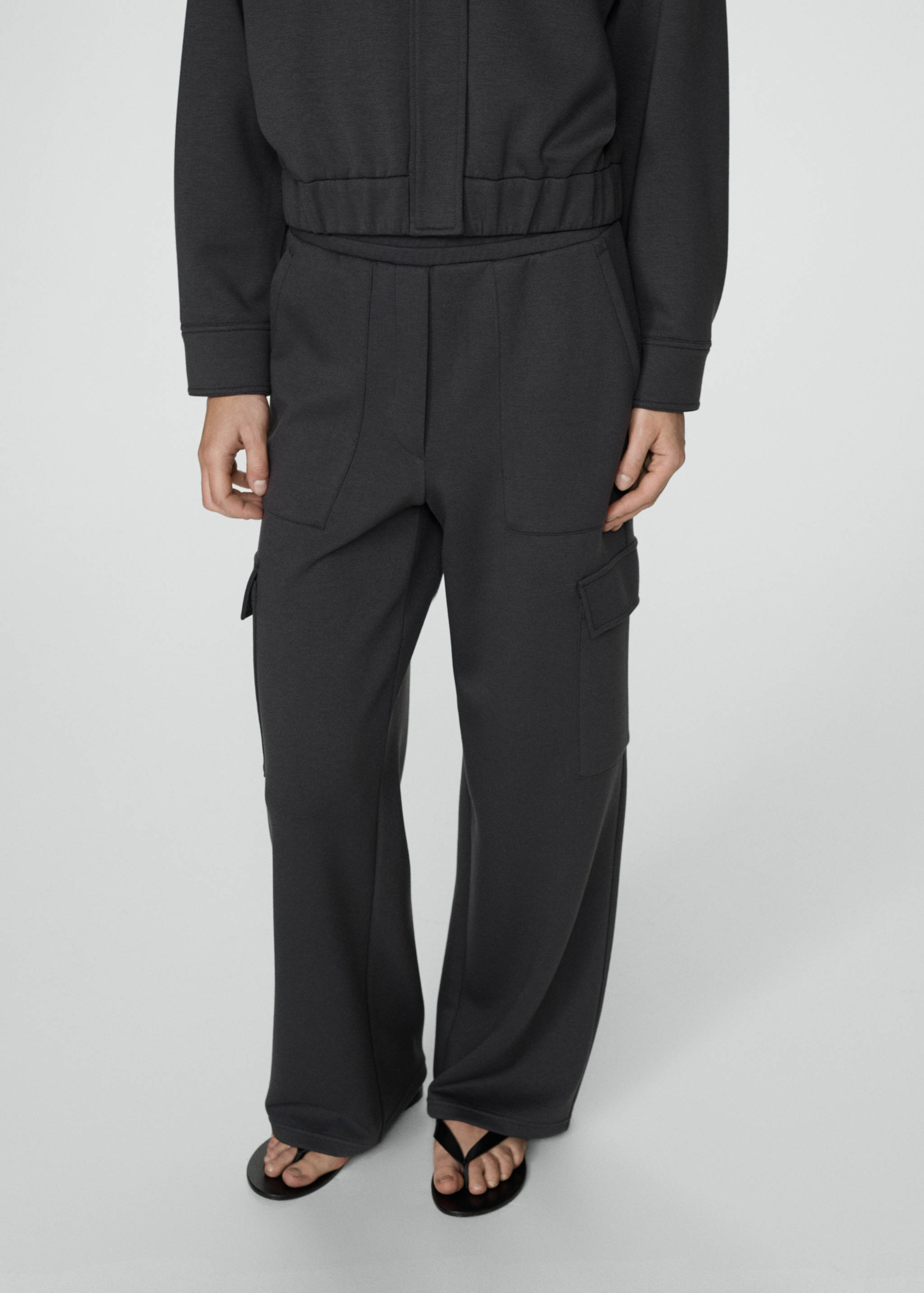 Elastic waist cargo pants - Medium plane