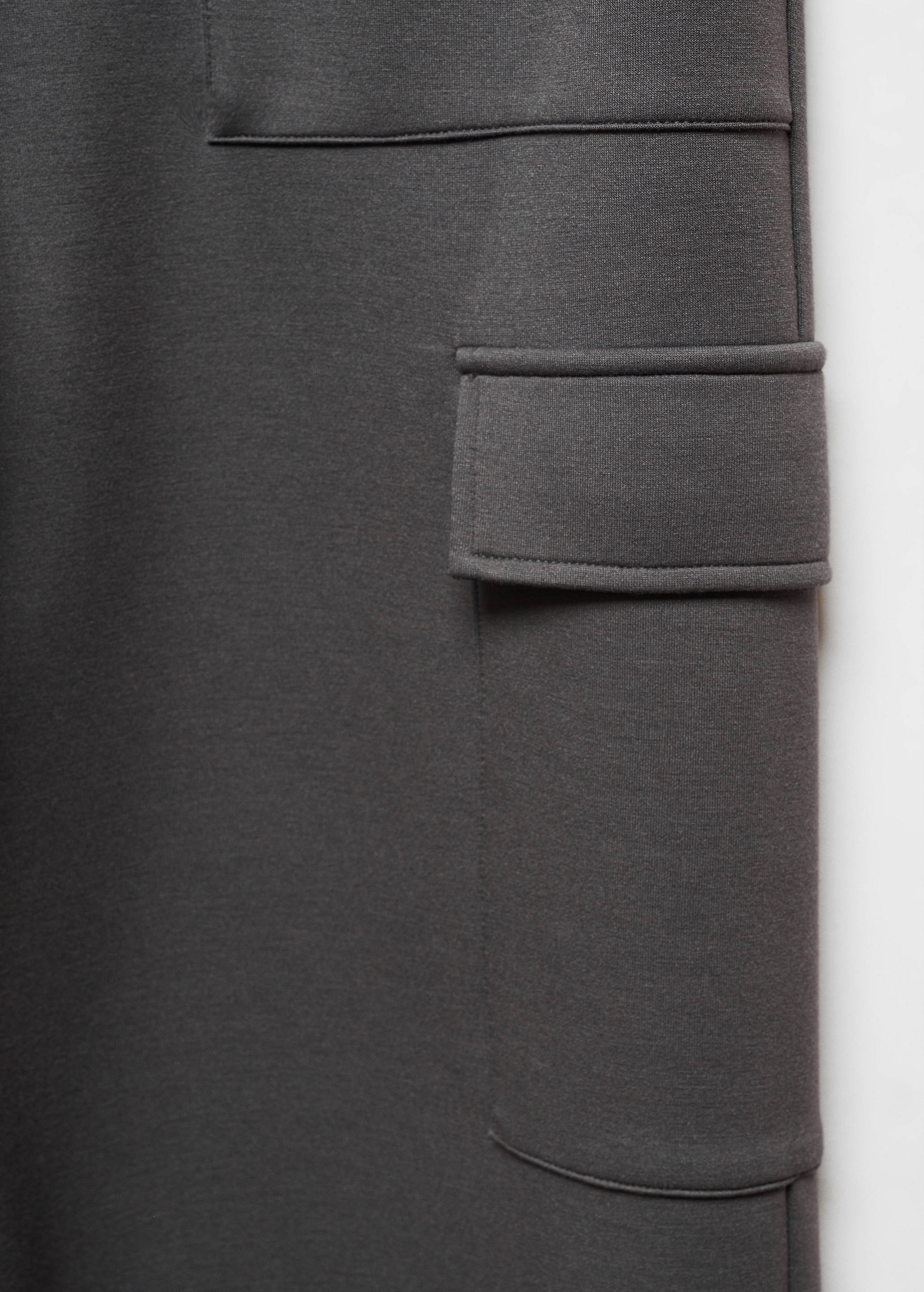 Elastic waist cargo pants - Details of the article 8