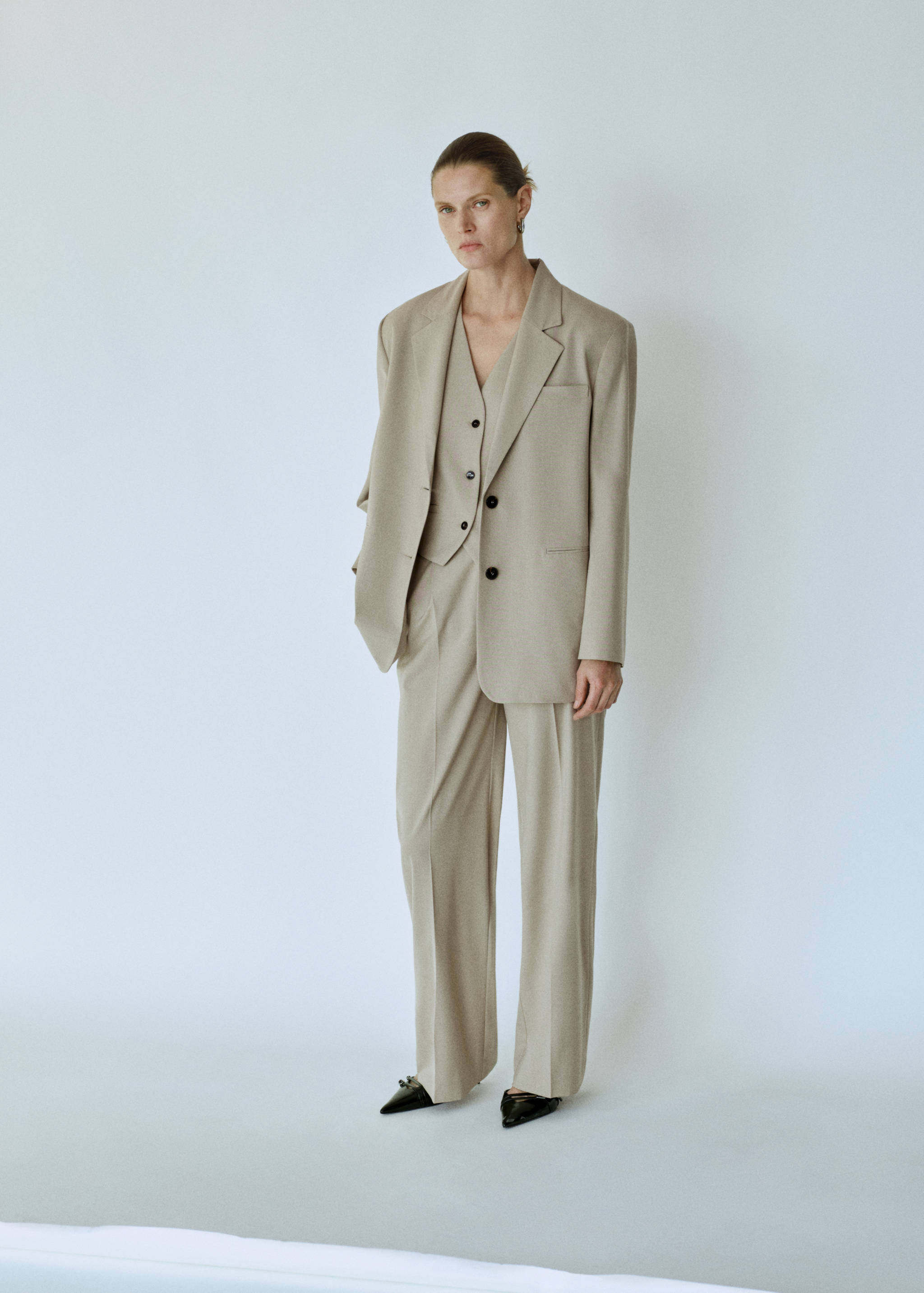 Wide leg suit trousers - Details of the article 7