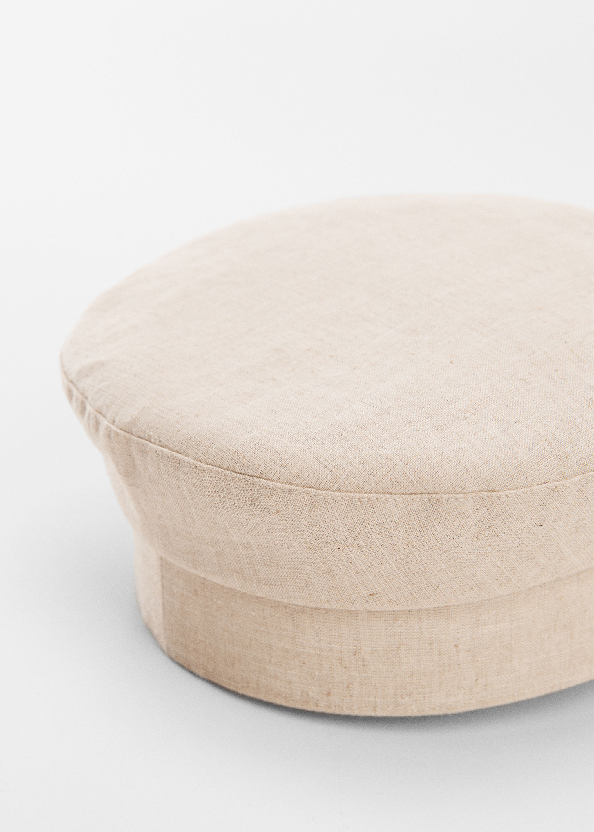 Linen-blend baker cap - Details of the article 1