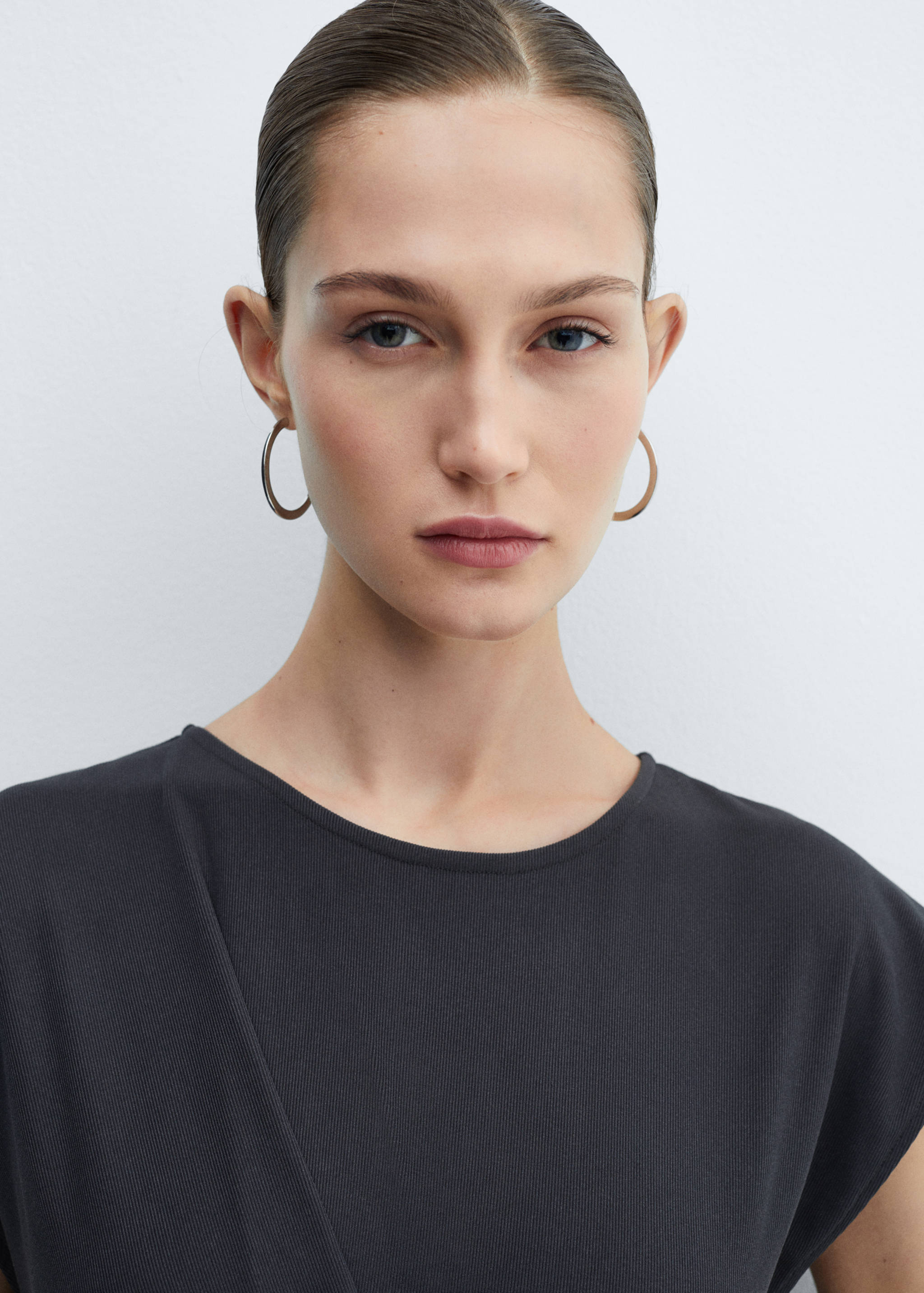 Macacão comprido laço - Pormenor do artigo 1