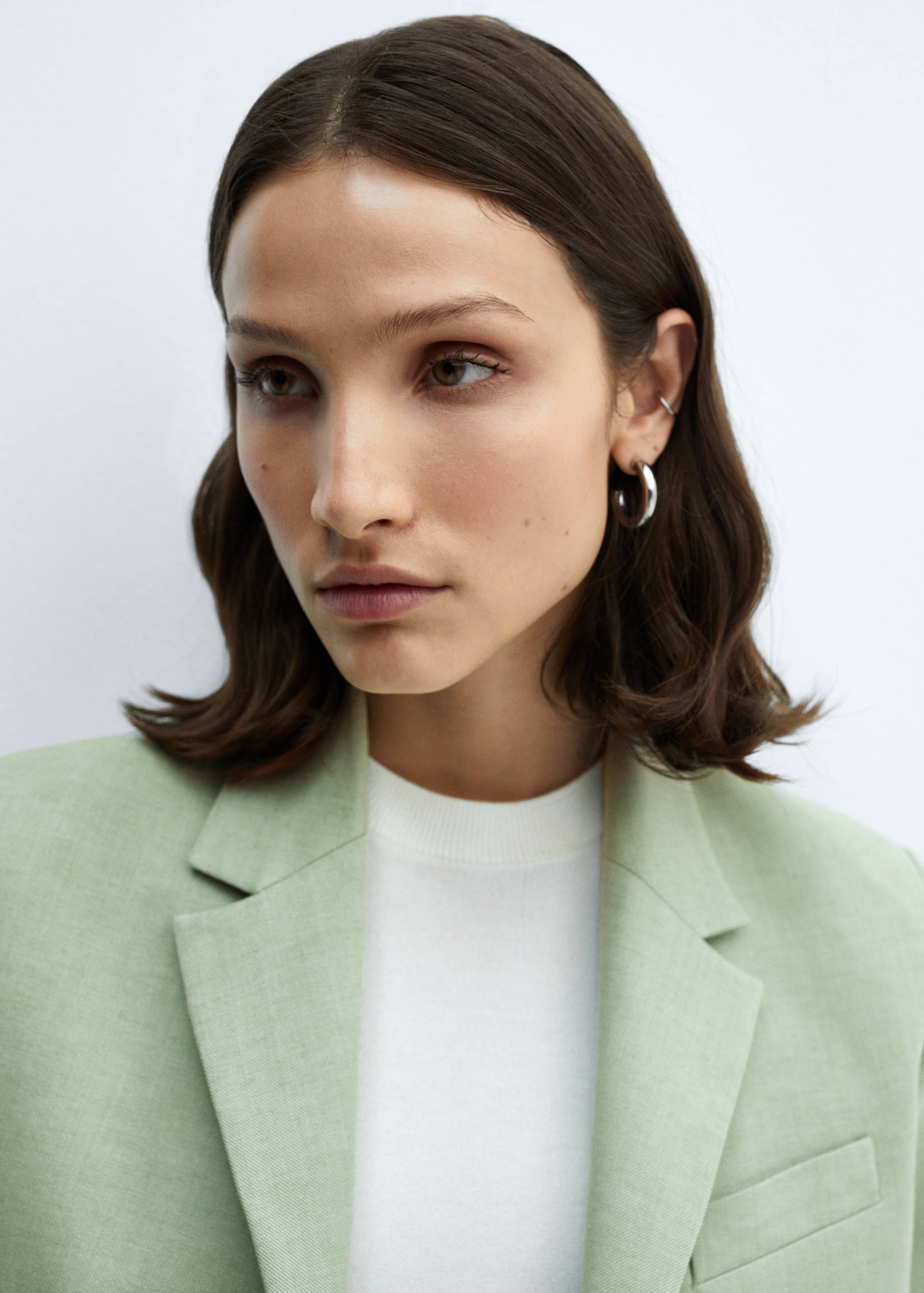 Rövid derekú, gombos blézer - A termék adatai 1