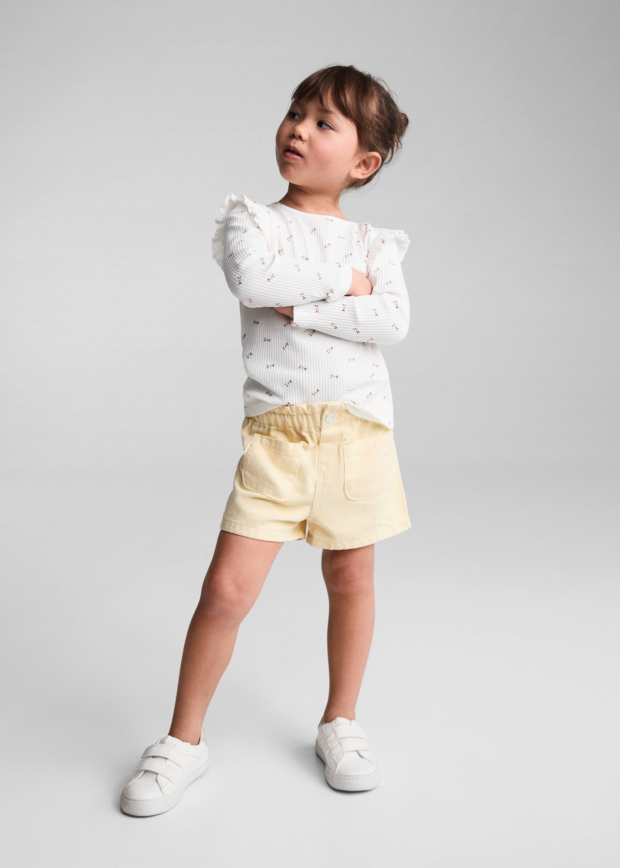 Paperbag shorts - General plane