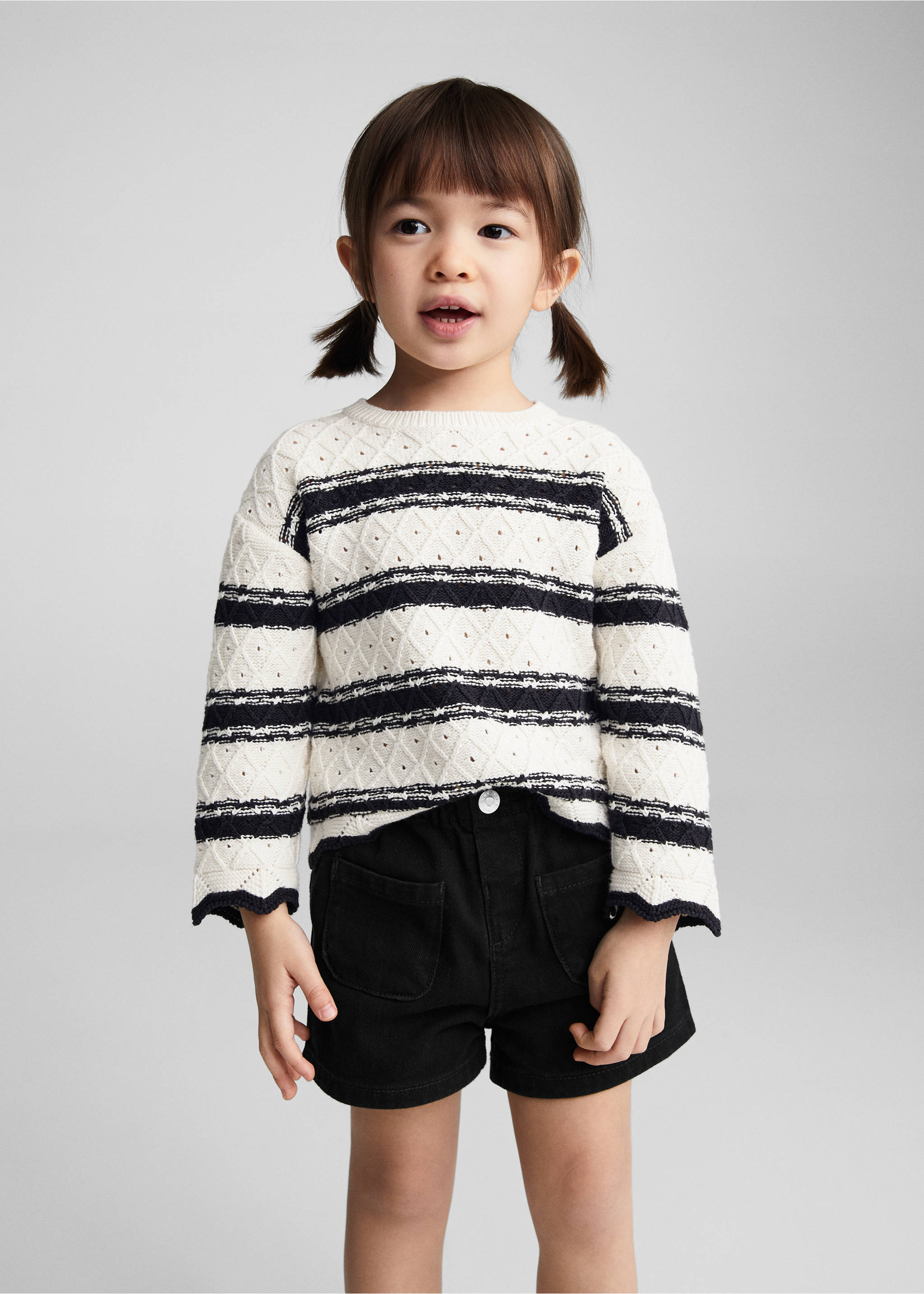 Paperbag-Shorts - Mittlere Ansicht, Black denim. Ref: 67056007-00.