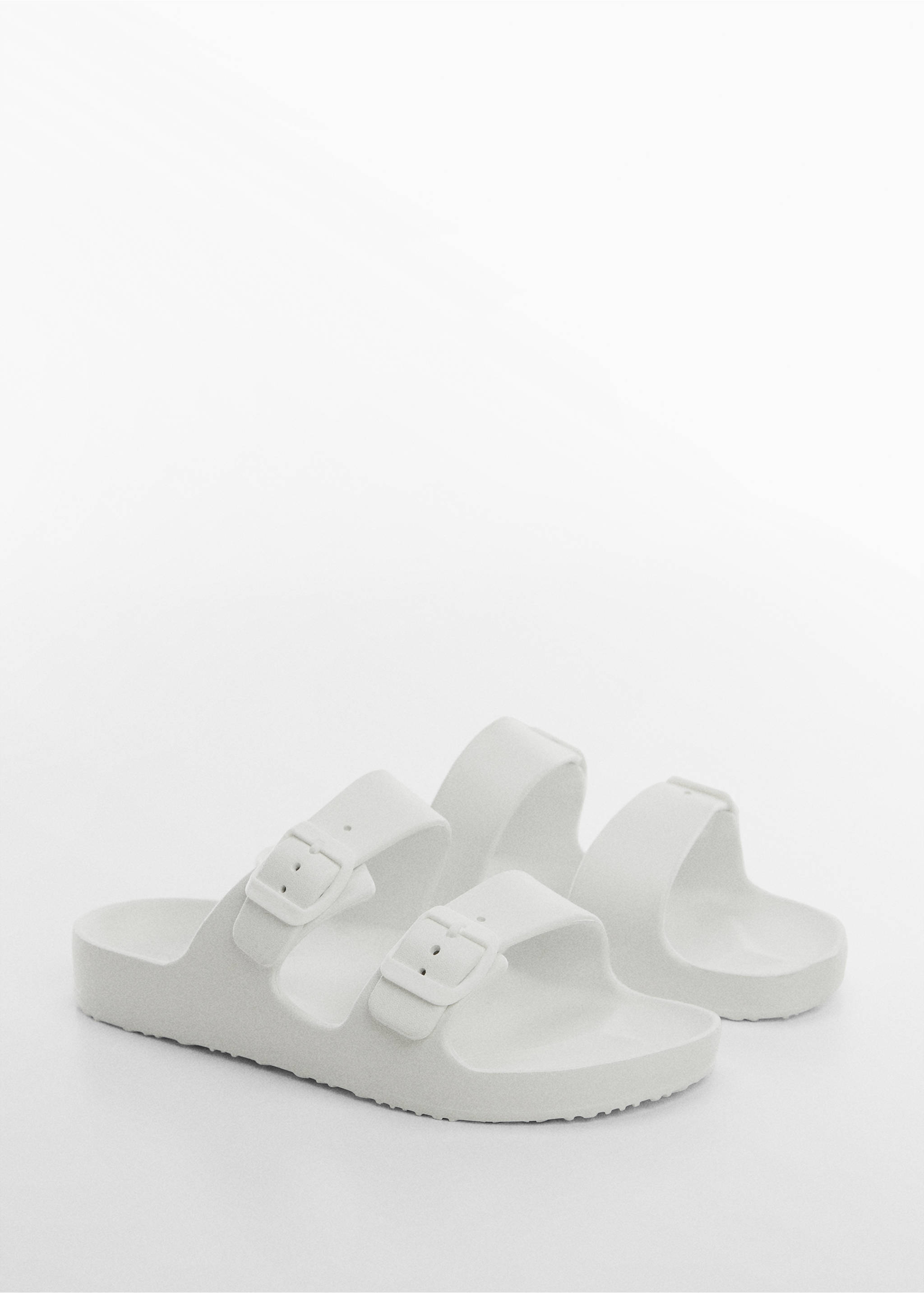 Flip flops buckles - Medium plane, White. Ref: 67056010-00.