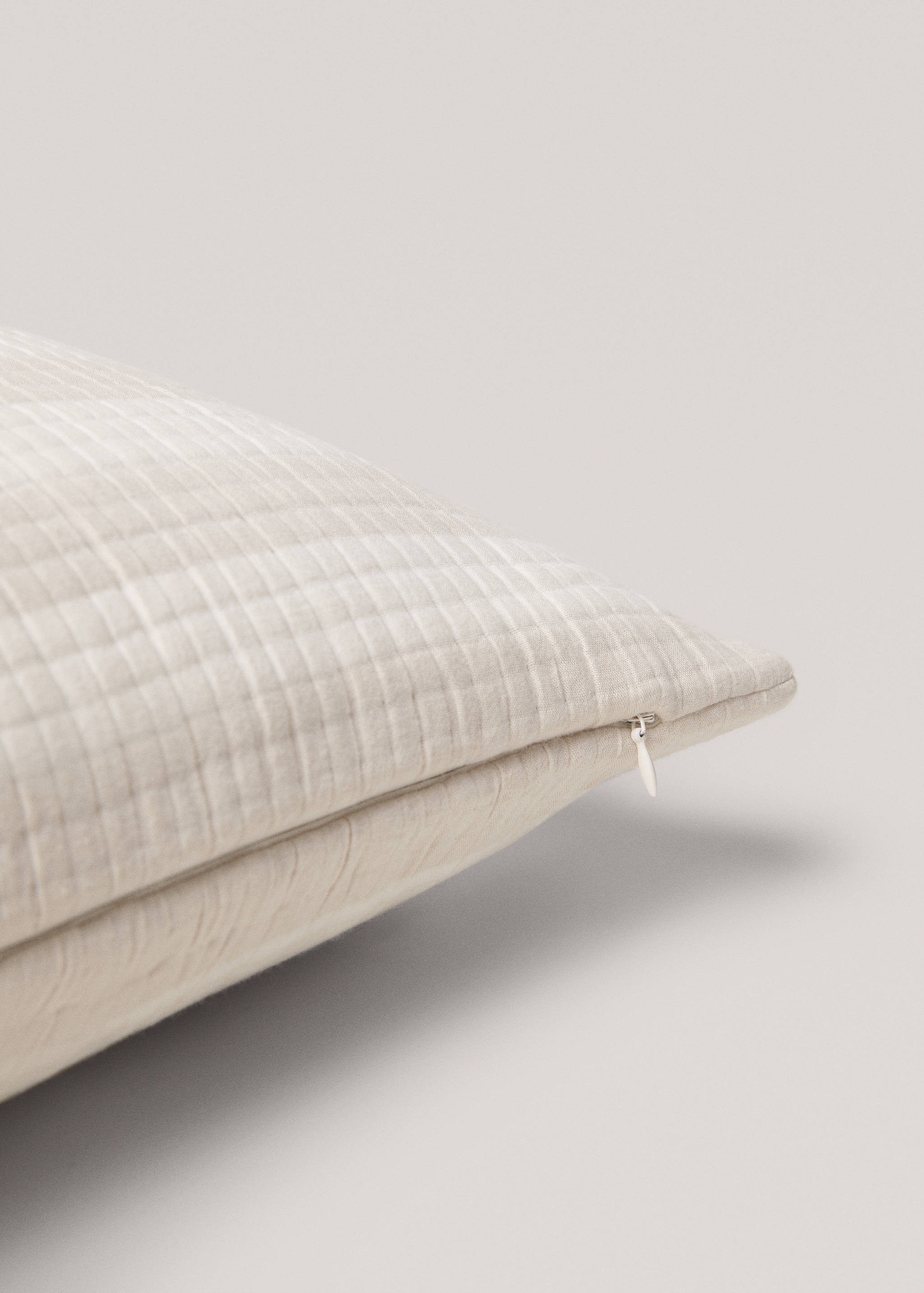 Kissenhülle aus 100 % Baumwolle mit gewebtem Streifen 60 x 60 cm - Detail des Artikels 3