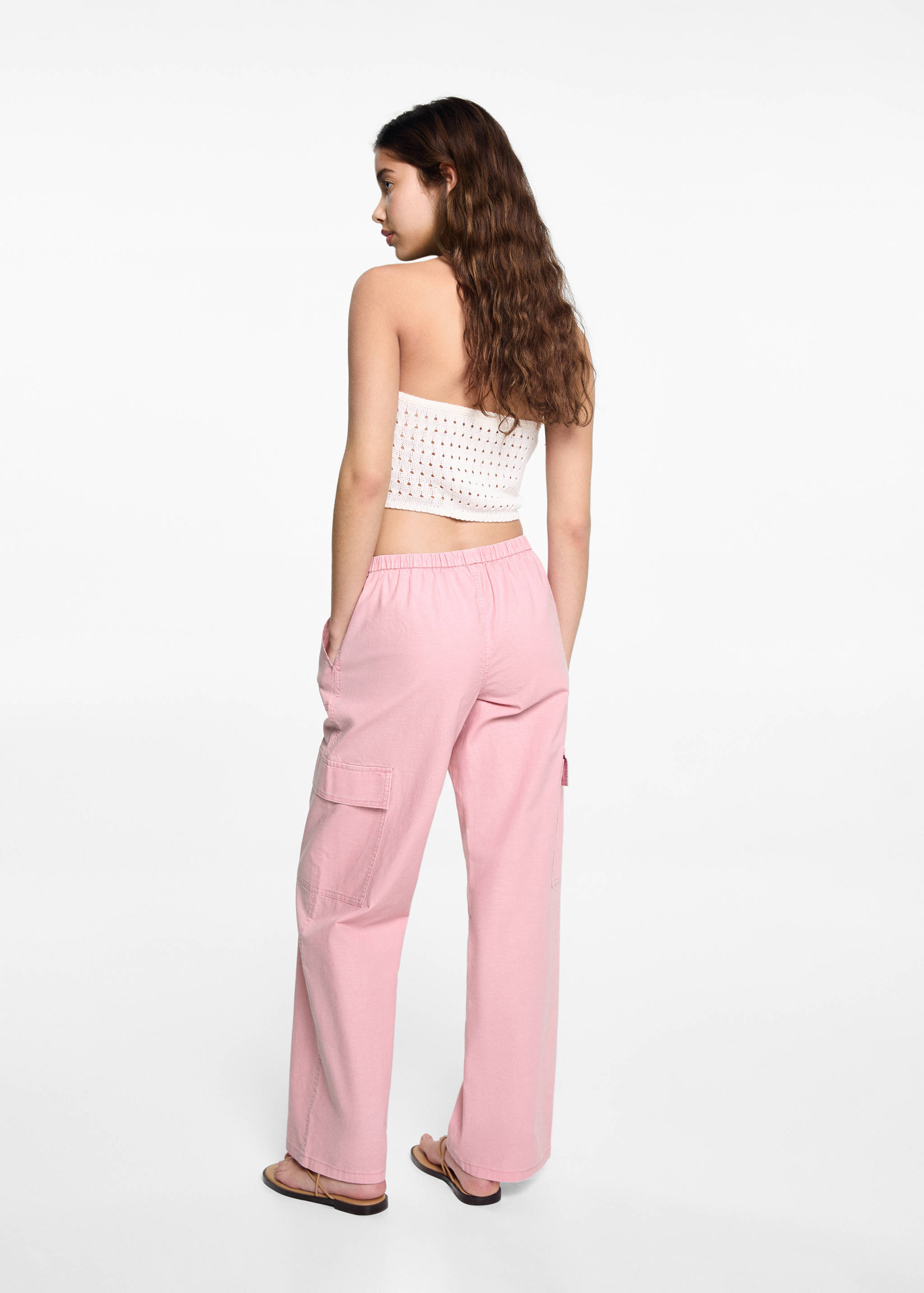 Pantalón cargo fluido - Reverso del artículo