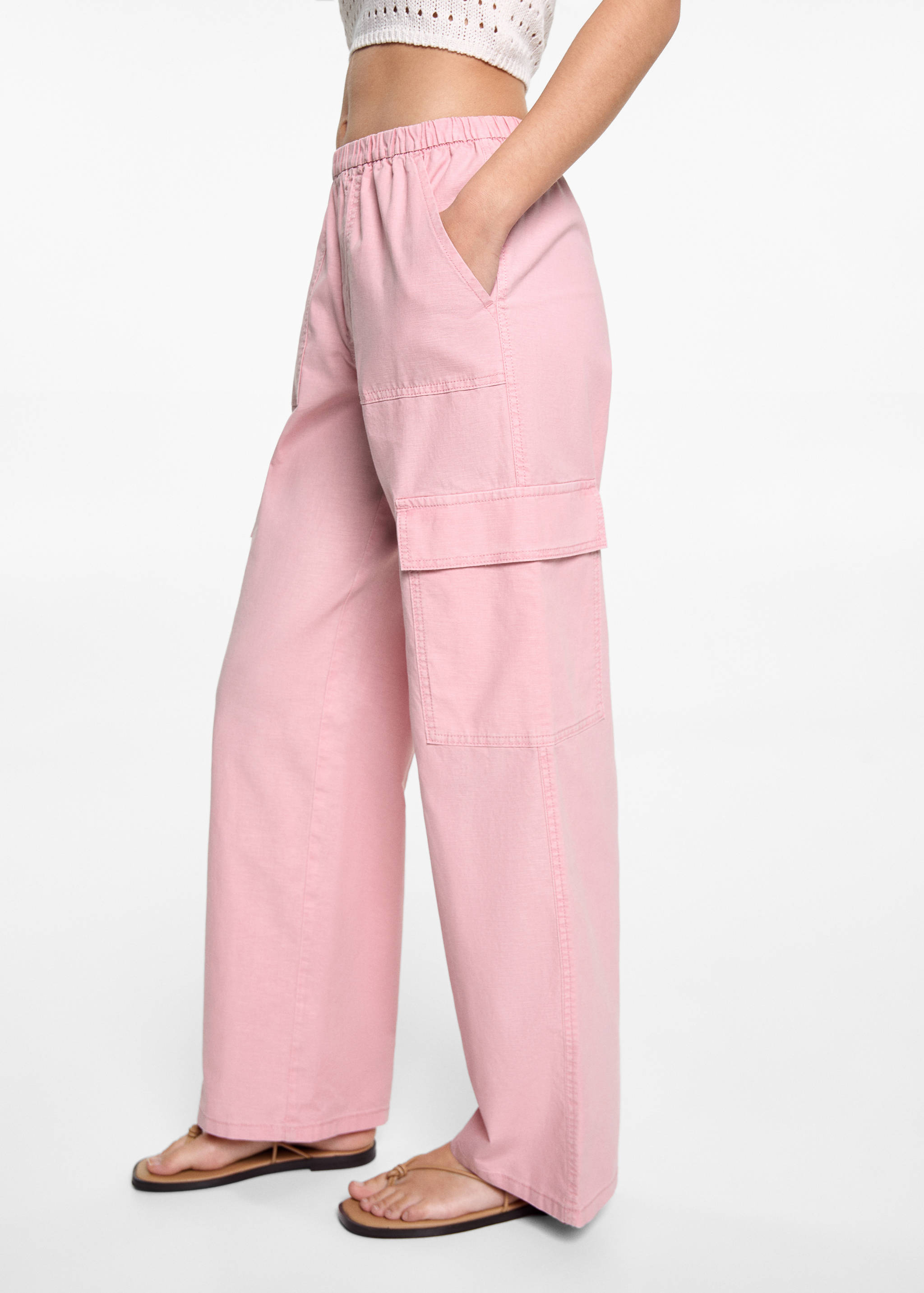 Pantalón cargo fluido - Detalle del artículo 6