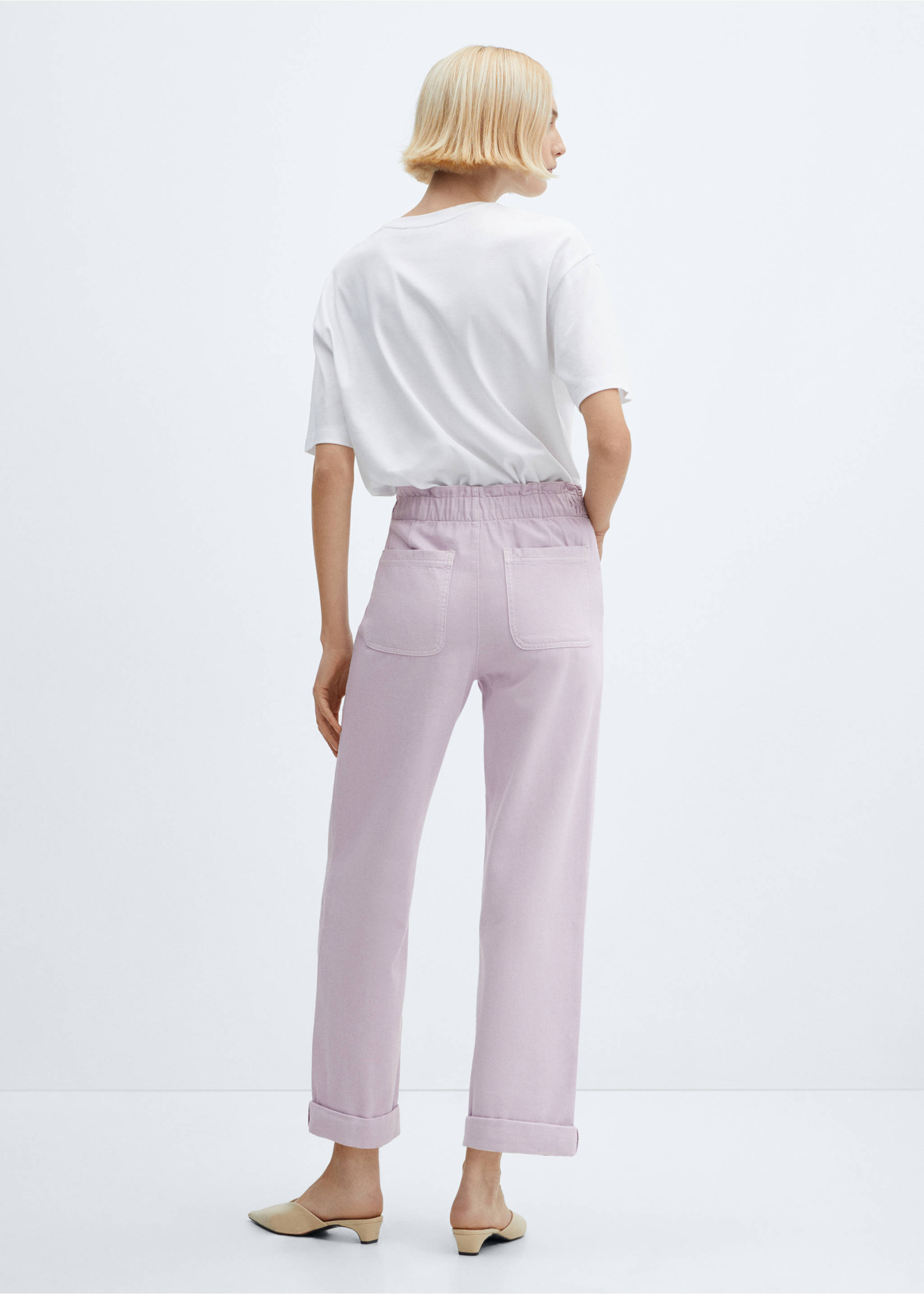 Jeans slouchy med strikk i livet - Baksiden av artikkelen, Lys/pastell lilla. Ref: 67056323-00.