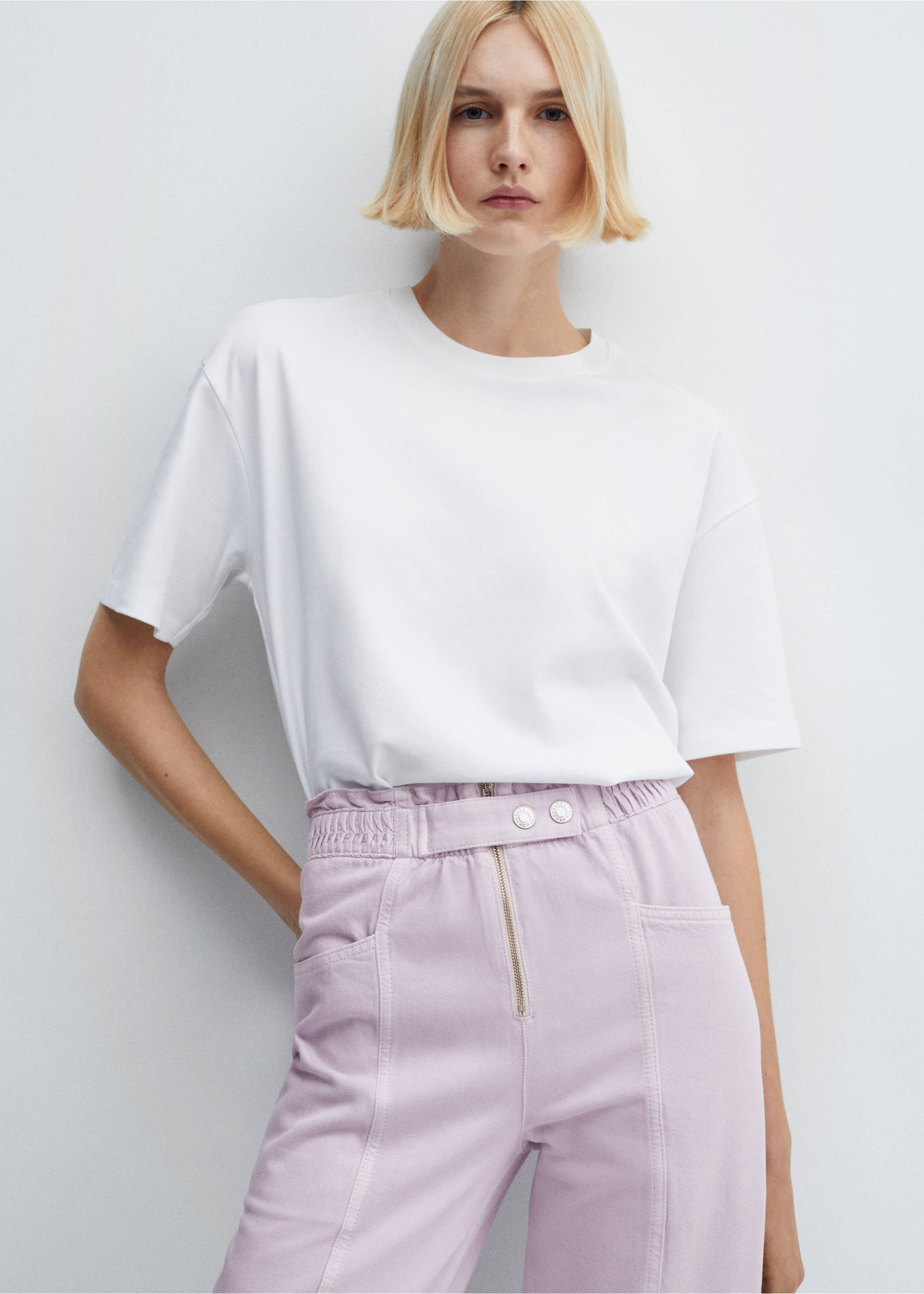 Jeans slouchy med strikk i livet - Artikkeldetalj 1, Lys/pastell lilla. Ref: 67056323-00.