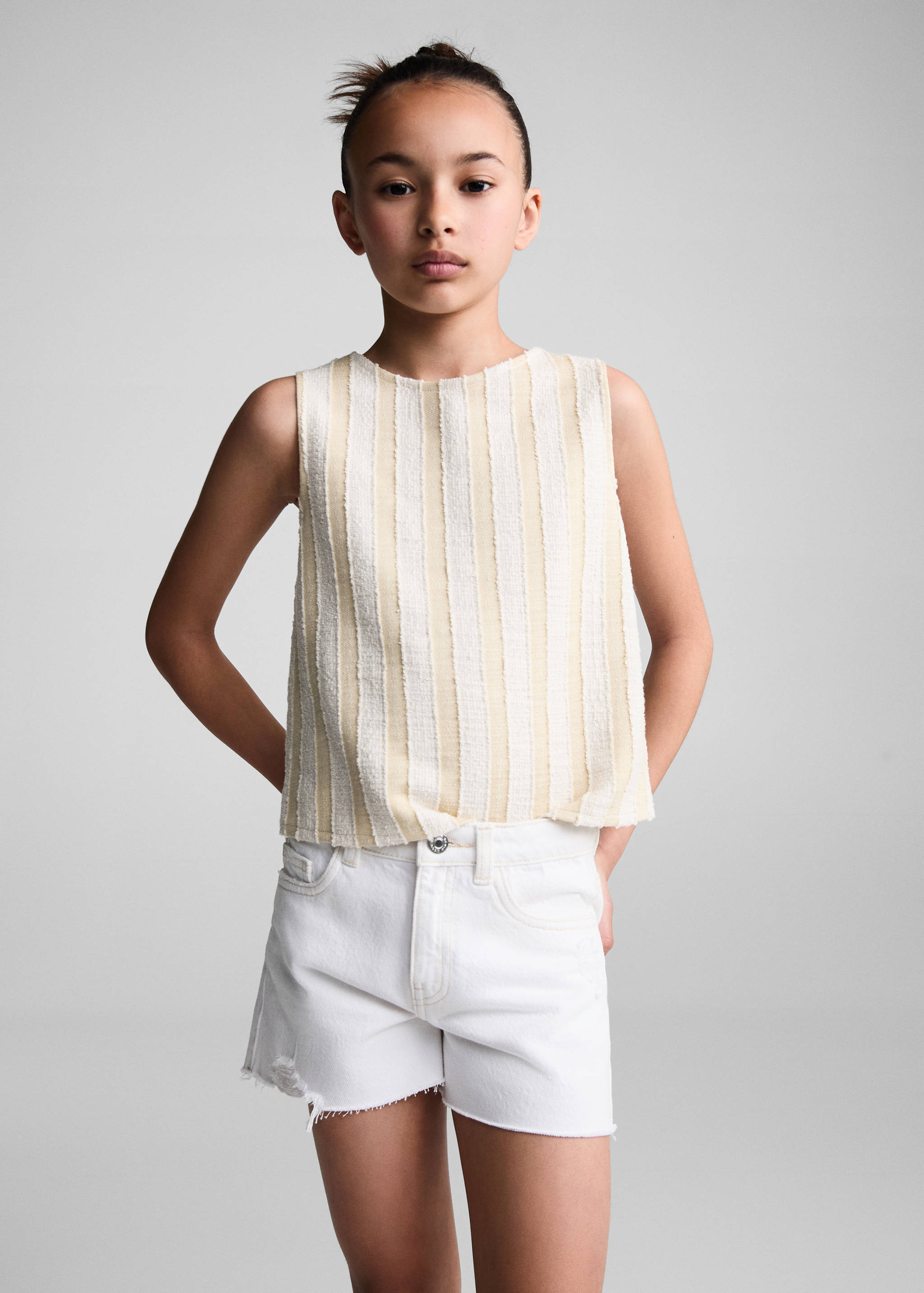 Decorative ripped denim shorts - Medium plane