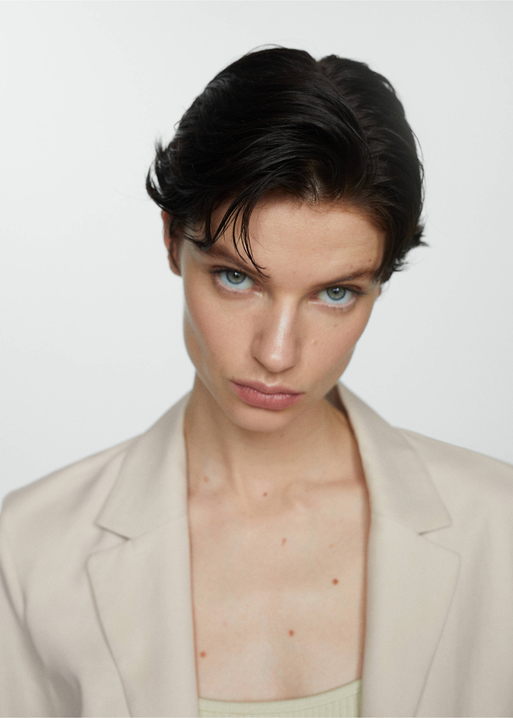 Pockets suit blazer - Details of the article 1, Light/Pastel Grey. Ref: 67056332-00.