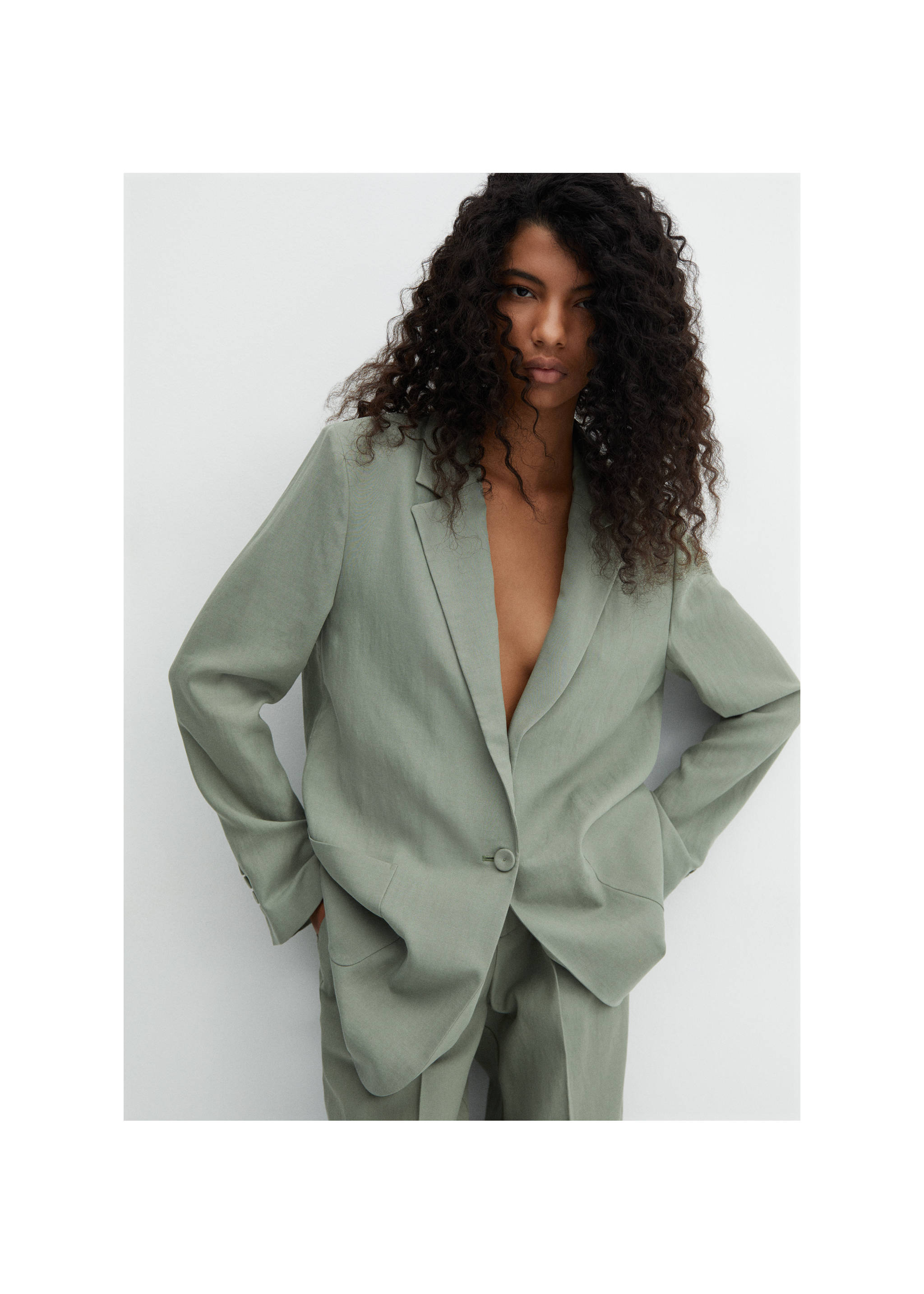 Pockets suit blazer - Medium plane, Pastel Green. Ref: 67056332-00.