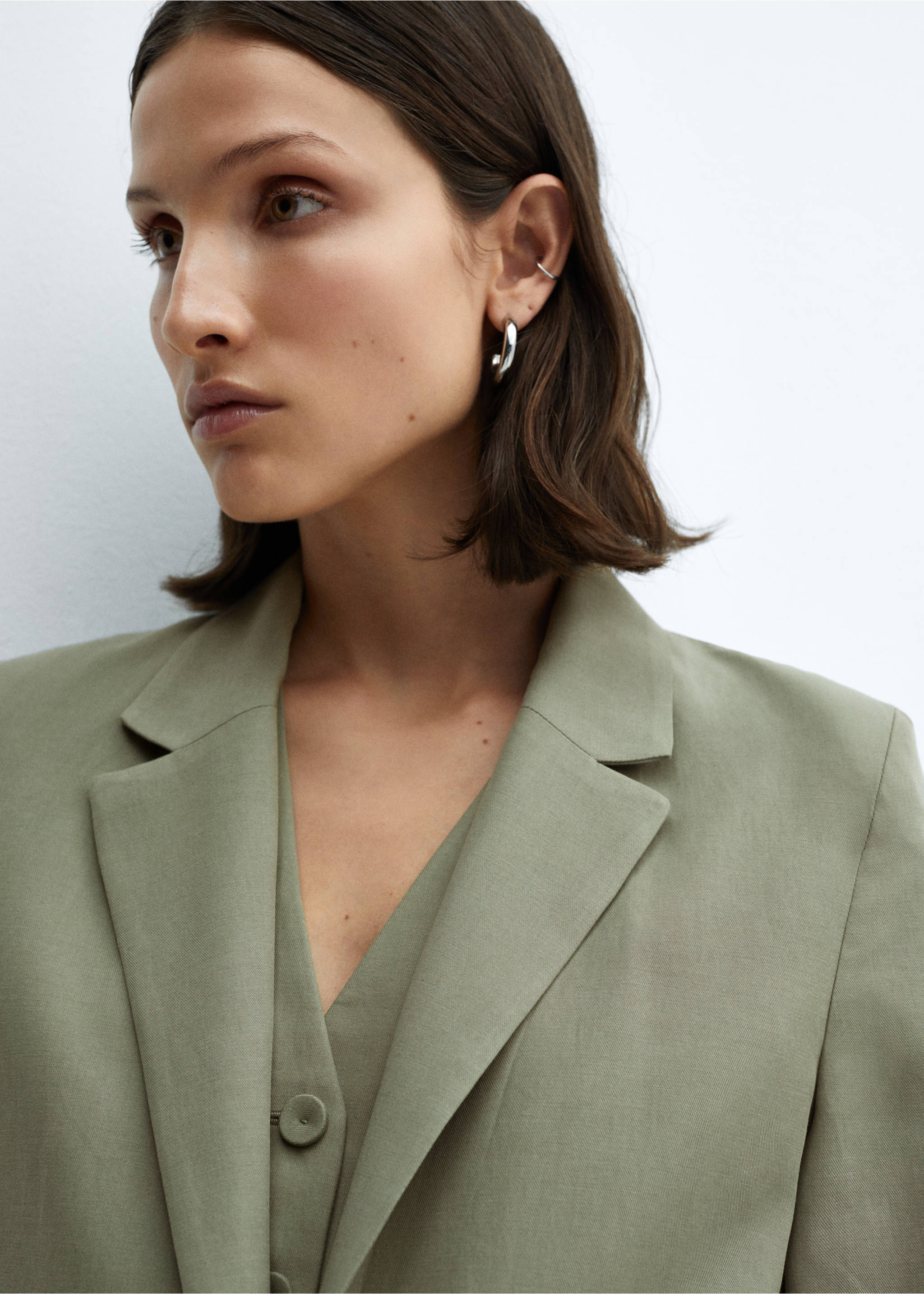 Pockets suit blazer - Details of the article 1, Pastel Green. Ref: 67056332-00.