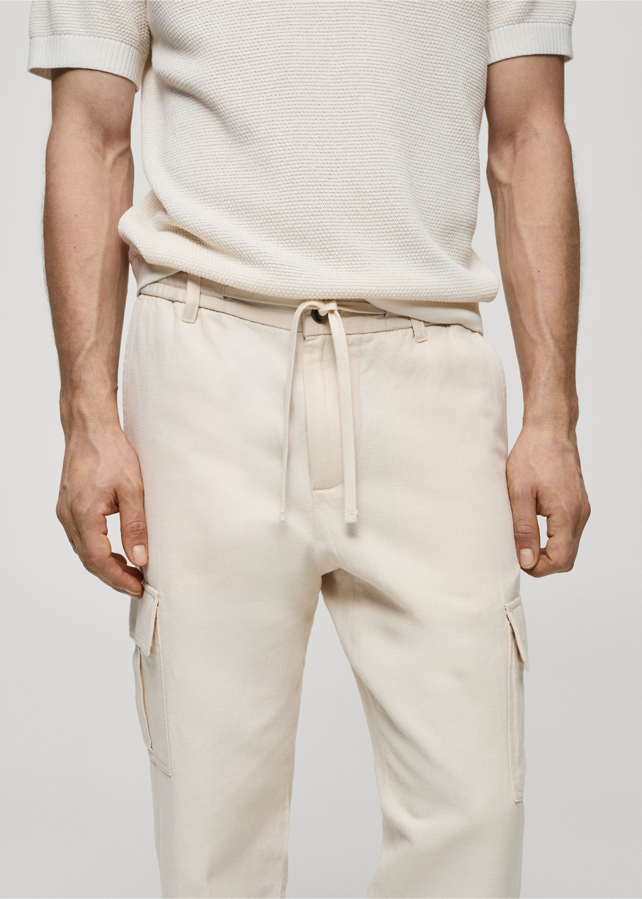 Cotton-linen cargo trousers - Details of the article 1