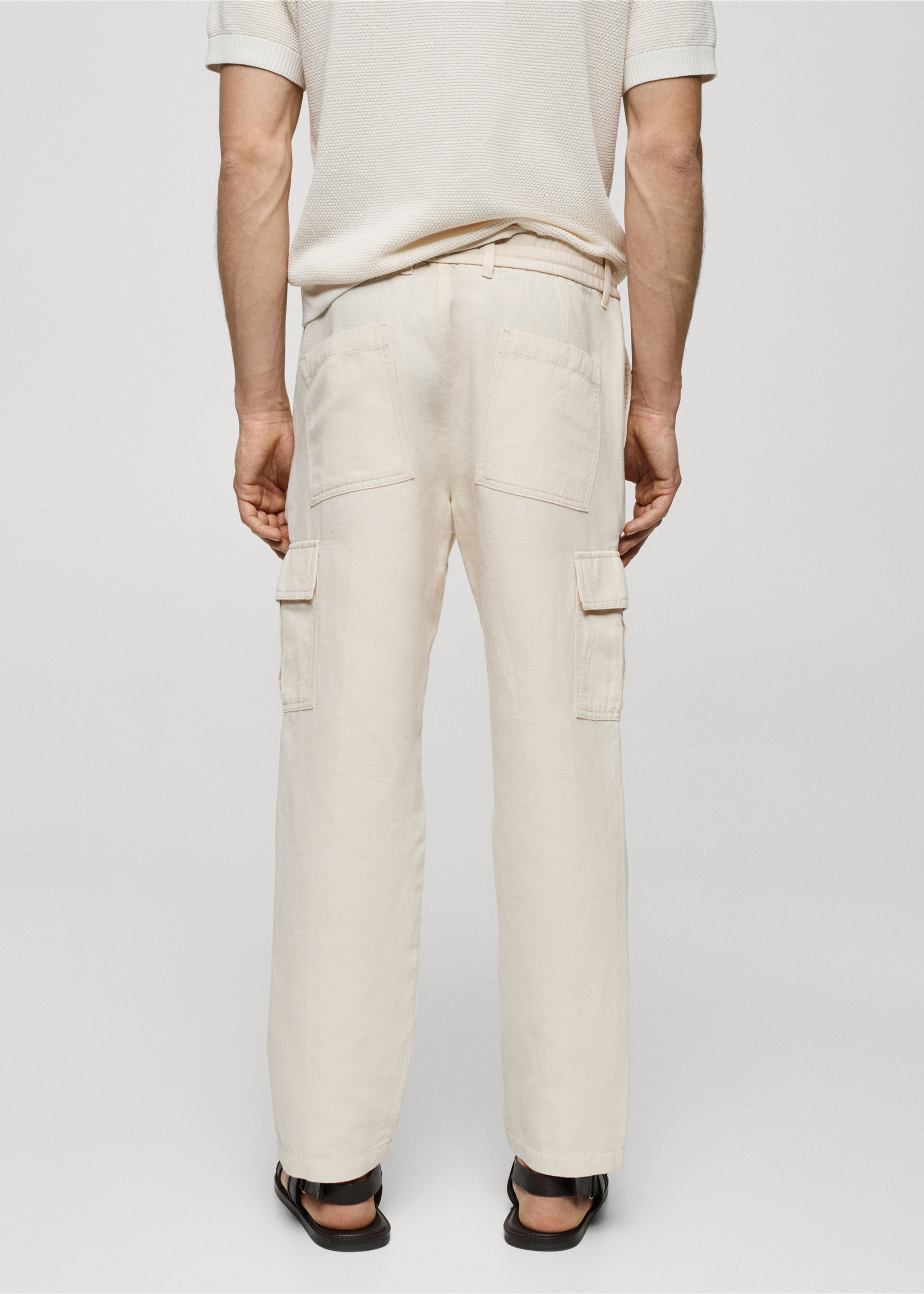 Cotton-linen cargo trousers - Reverse of the article