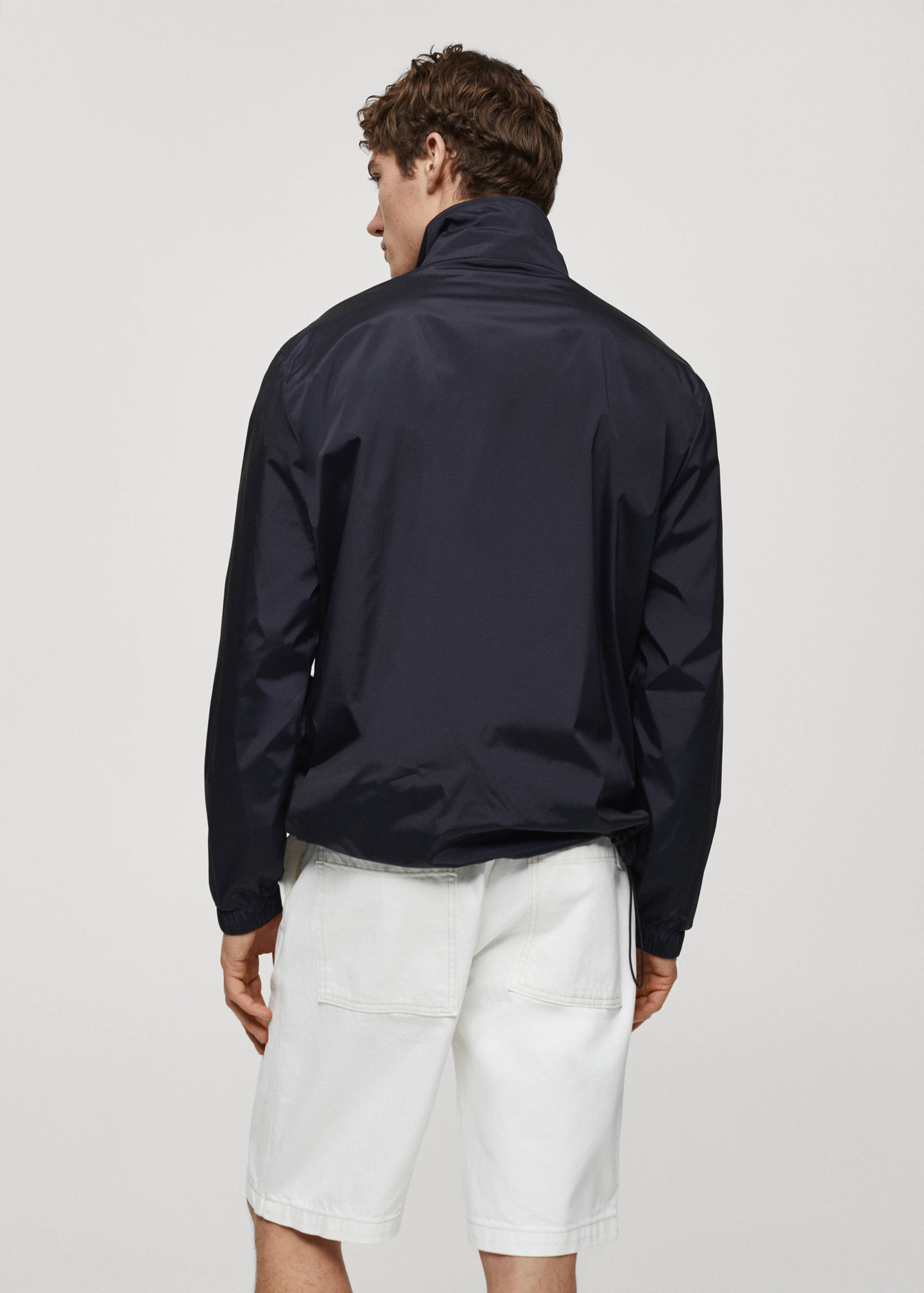 Water-repellent jacket with zip - Reverse of the article