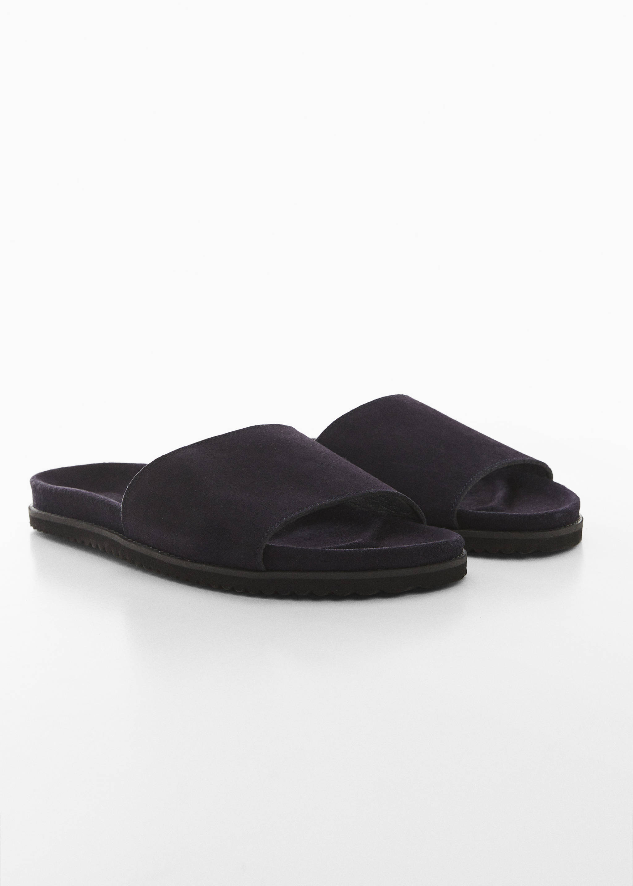 Mules cuir suède - Plan moyen