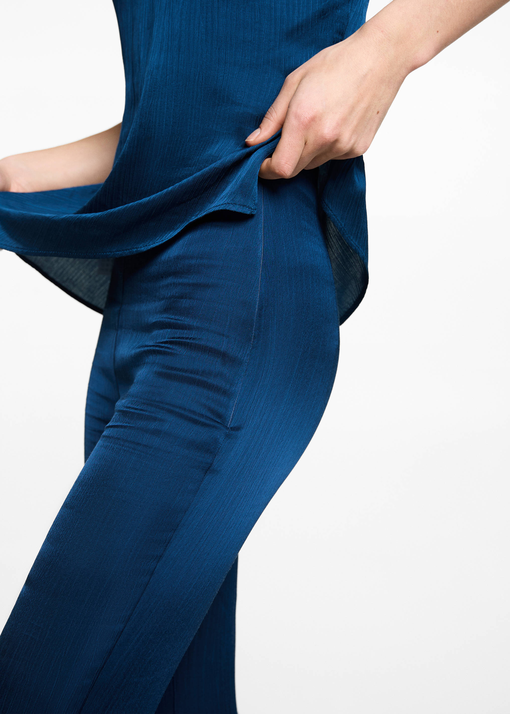 Flared trousers - Details of the article 6