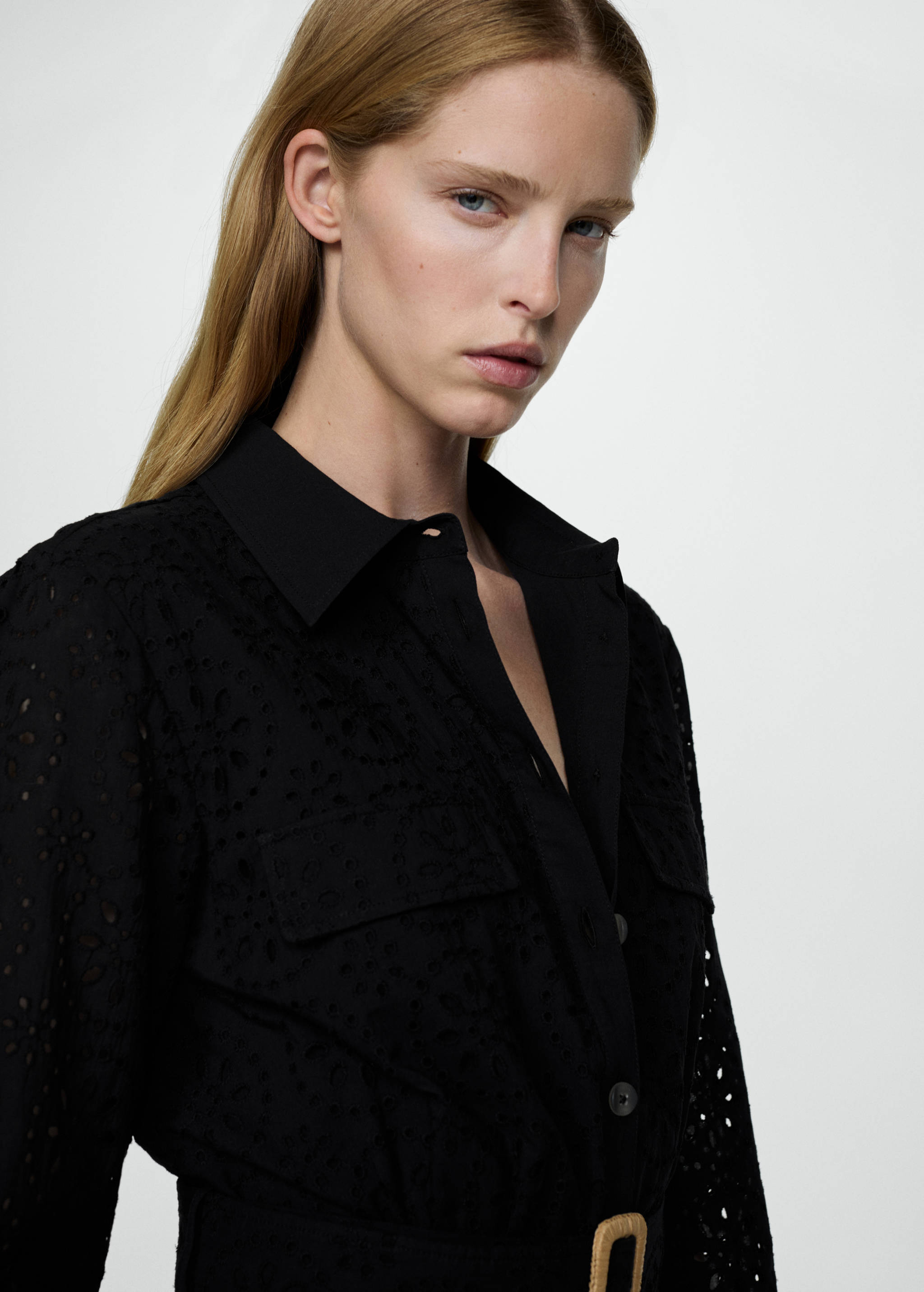 Rochie-cămașă cu broderie spartă - Detaliu al articolului 1