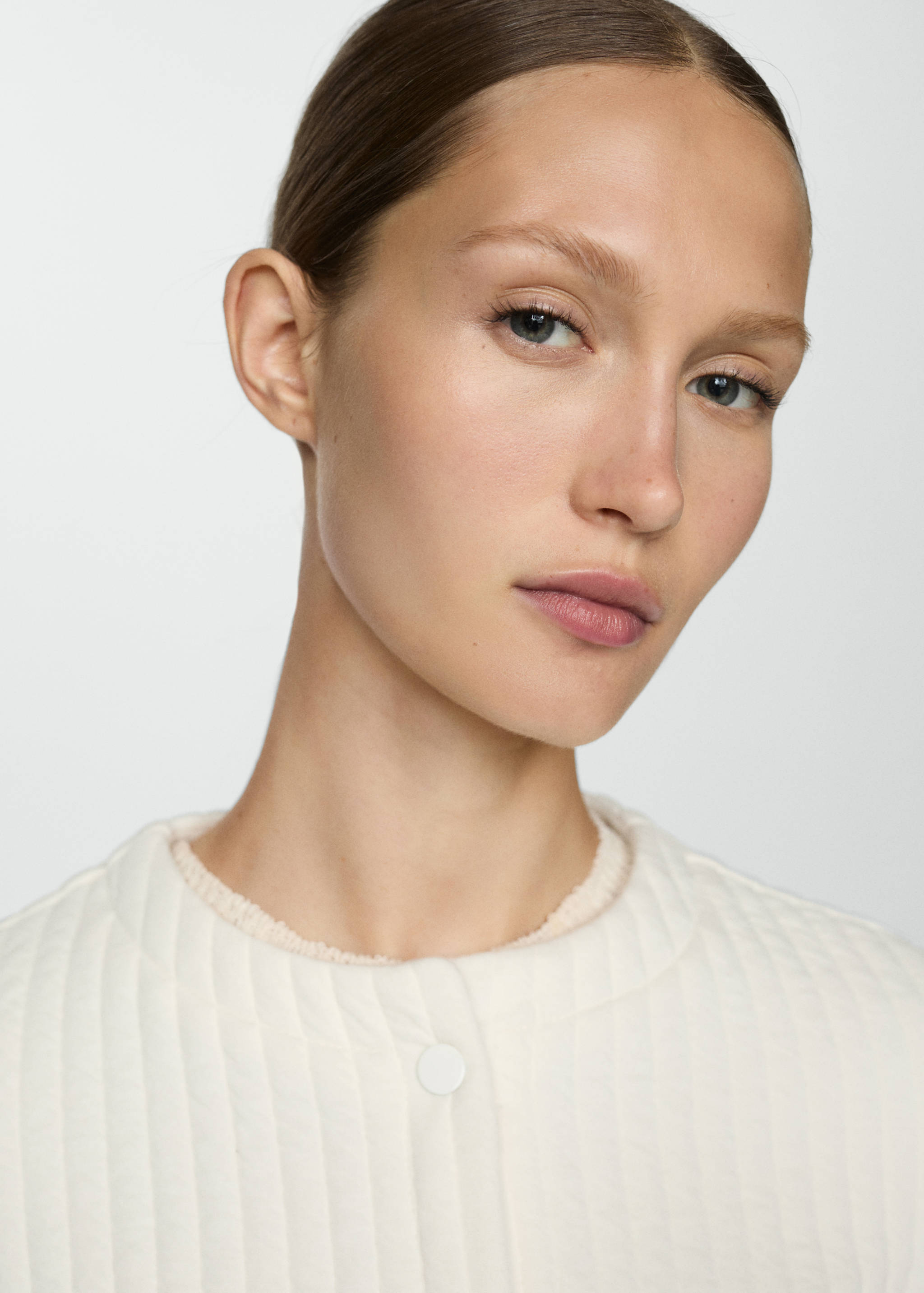 Pocket textured jacket - Details of the article 1