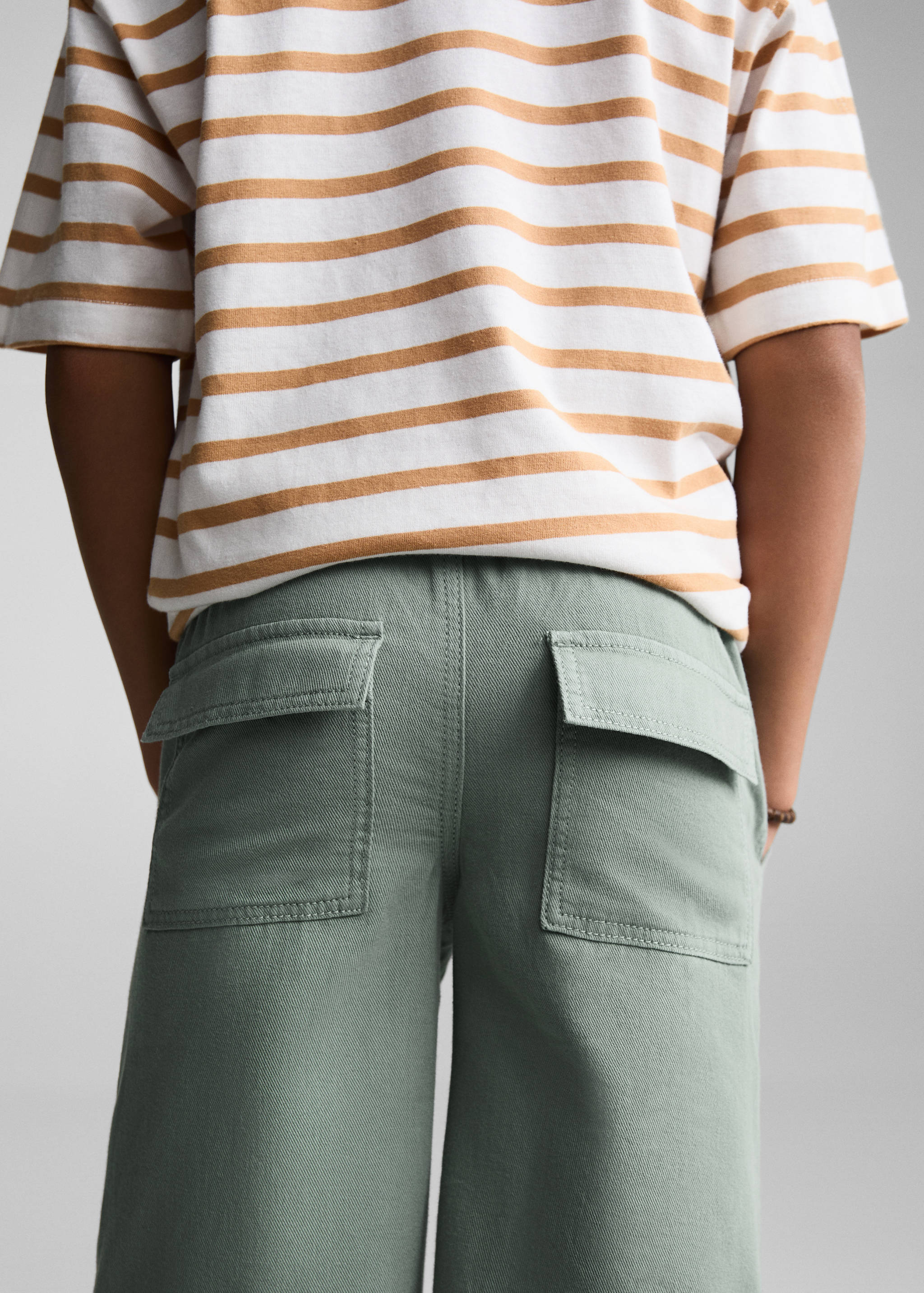 Elastic waist Bermuda shorts - Details of the article 6
