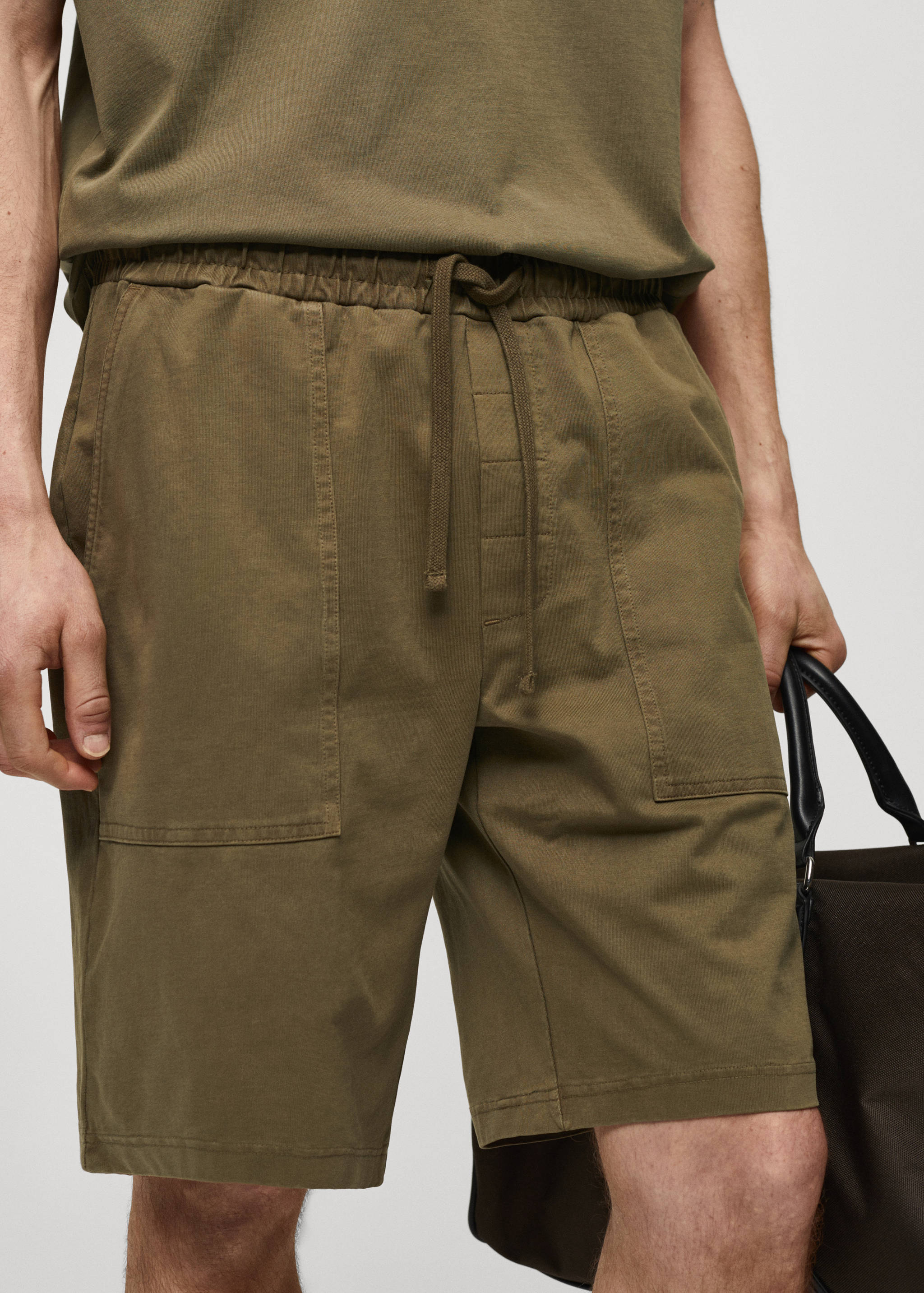 100% cotton bermuda shorts with drawstring - Details of the article 1