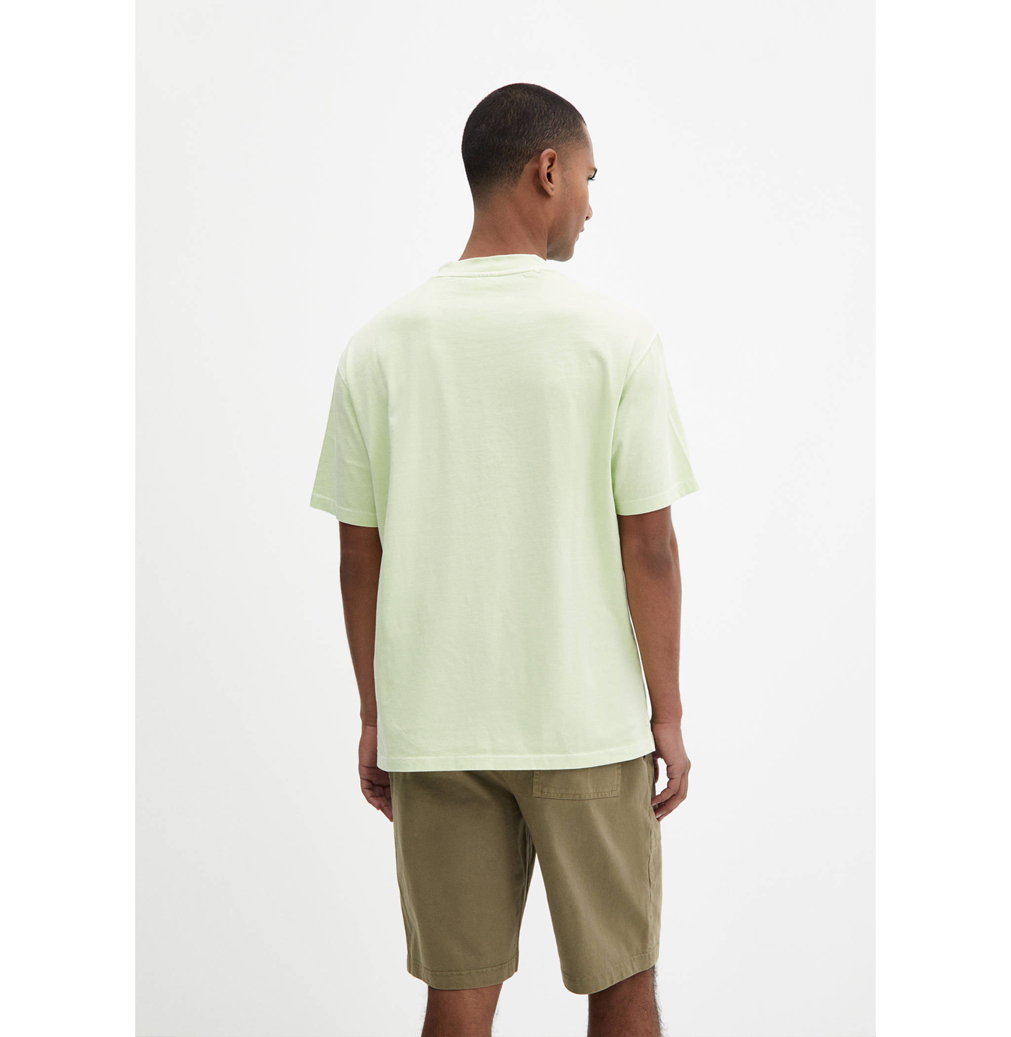 100% cotton relaxed-fit t-shirt - Reverse of the article