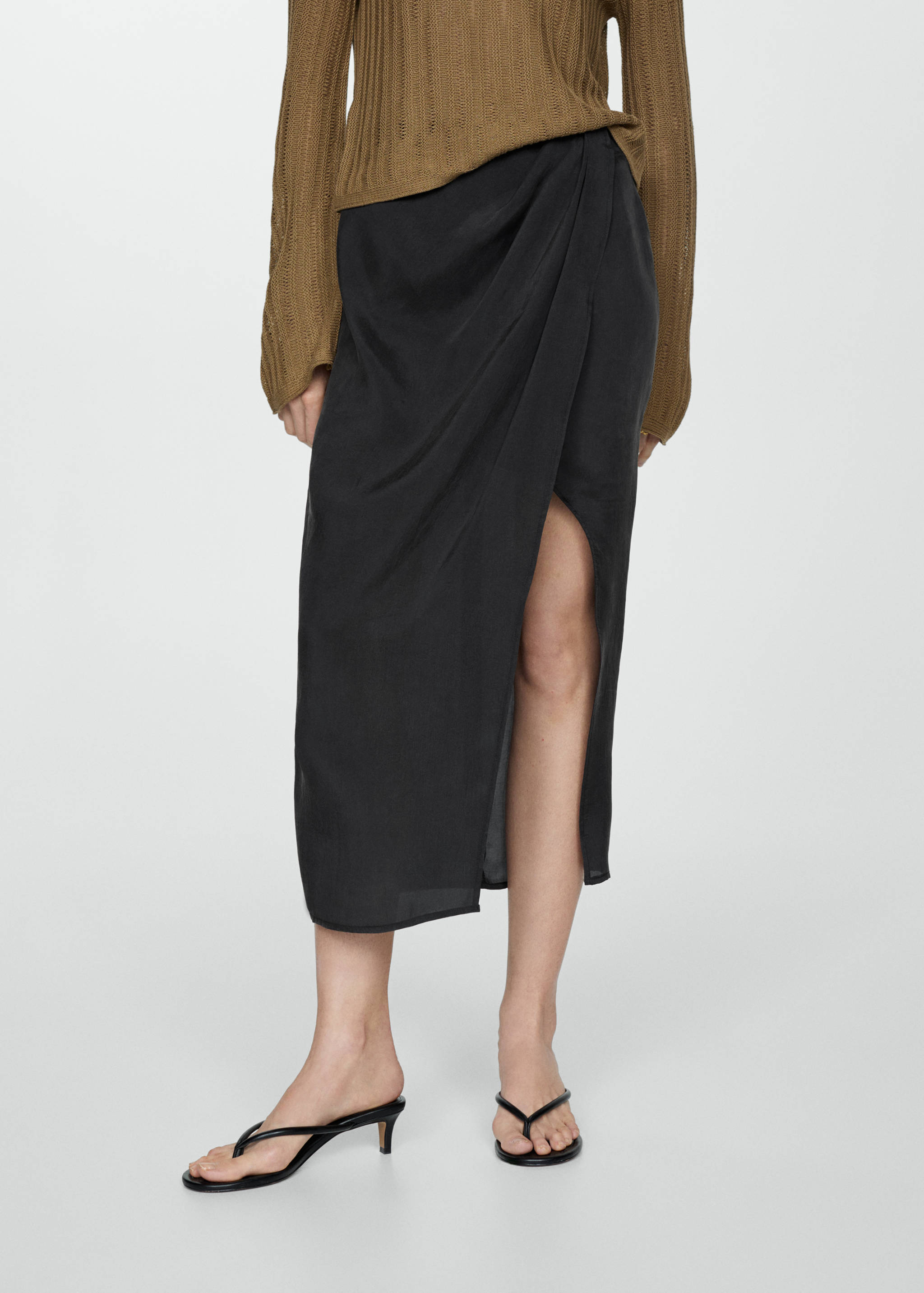 Falda lyocell abertura semitransparente - Plano medio