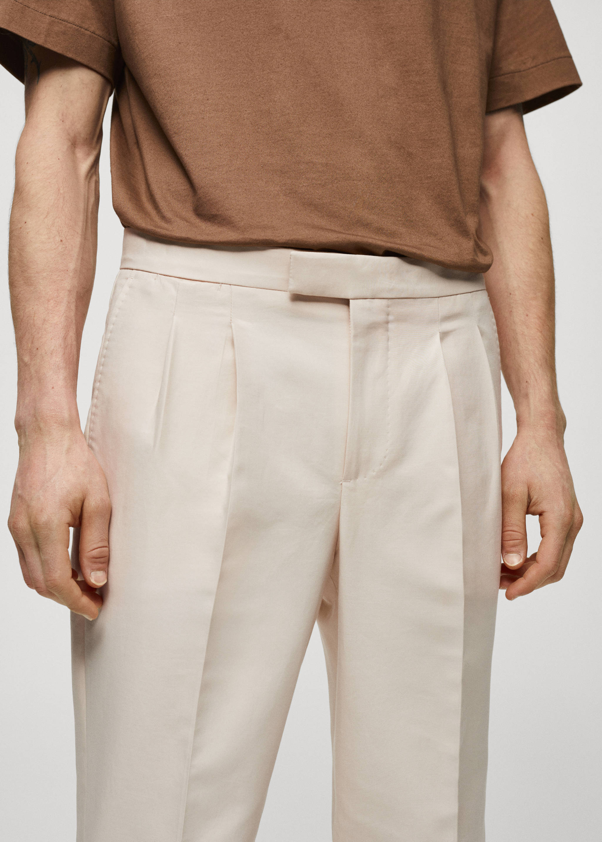 100% cotton slim-fit tailored suit trousers - Details of the article 1