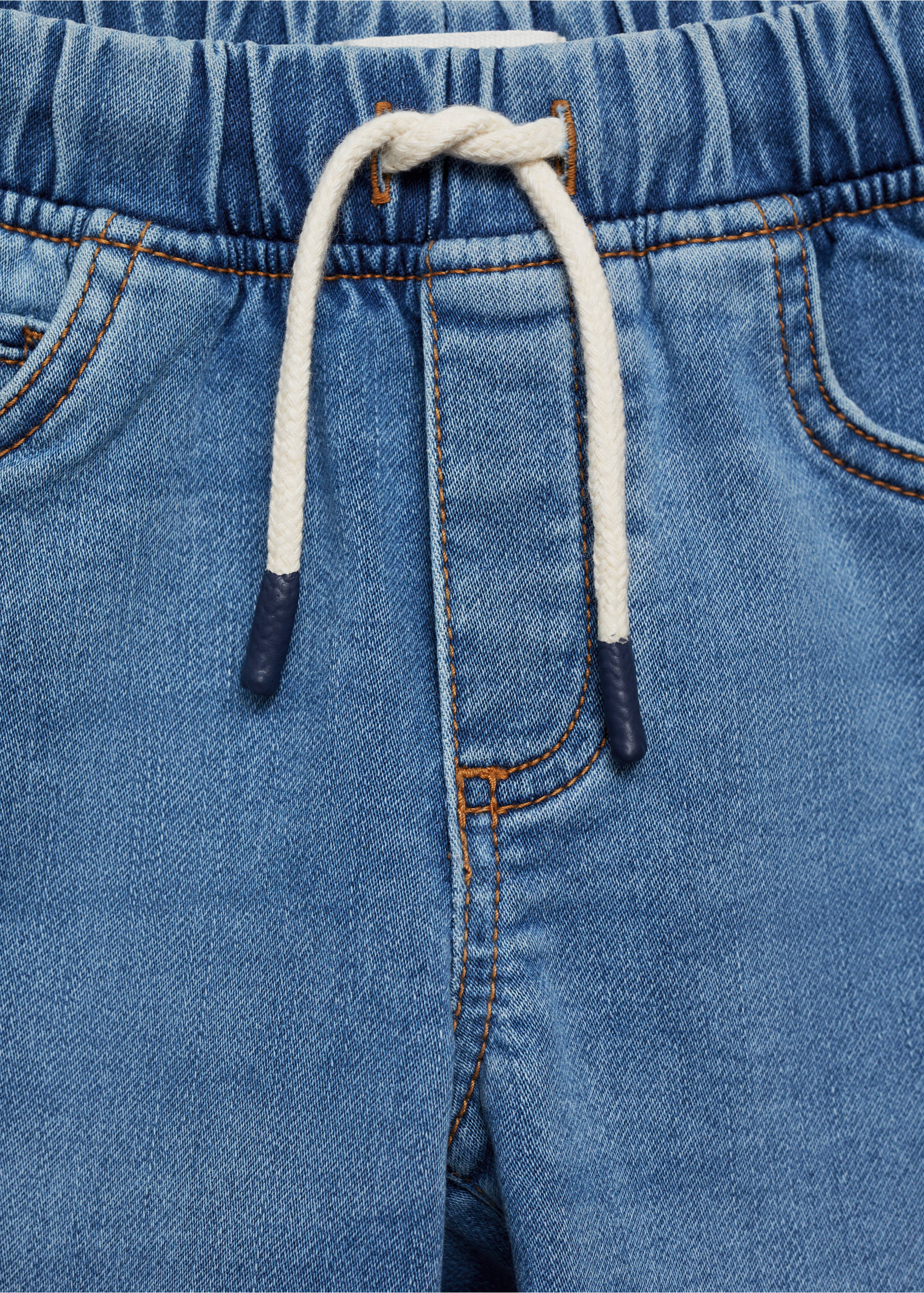 Bermudy denim s elastickým pasem - Detail zboží 8, Středně modrá. Ref: 67058271-00.