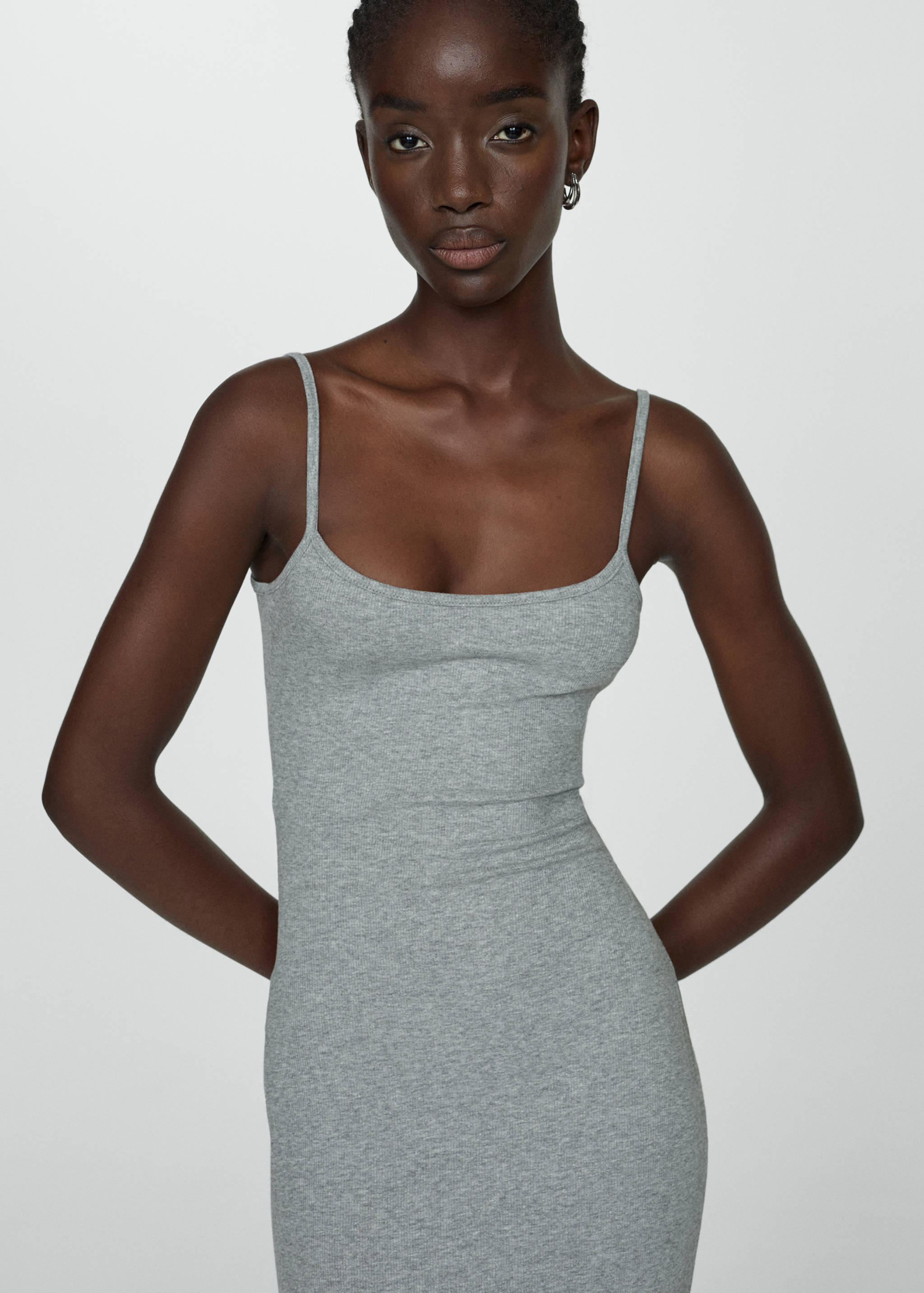 Knitted dress with straps - Medium plane