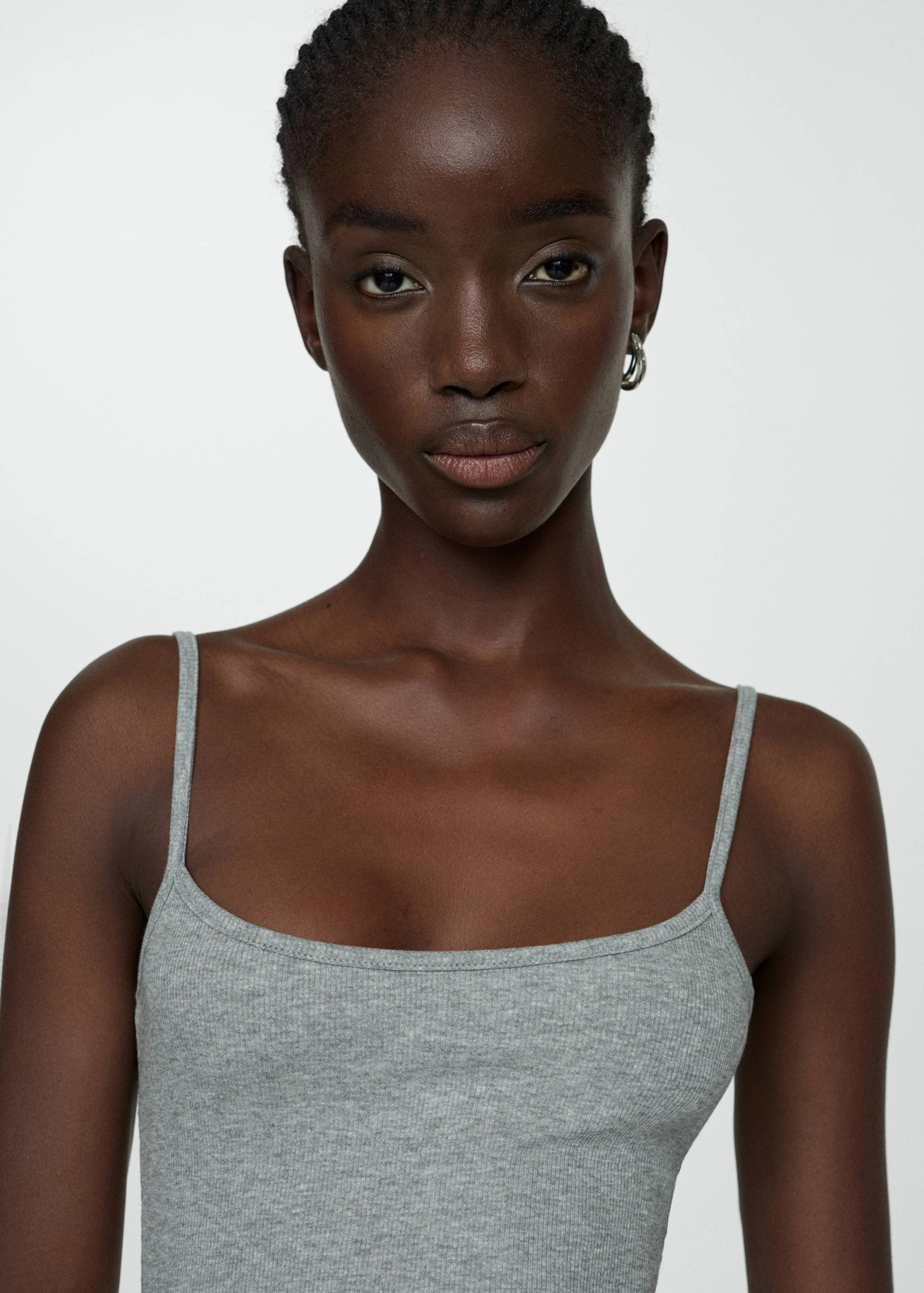 Knitted dress with straps - Details of the article 1