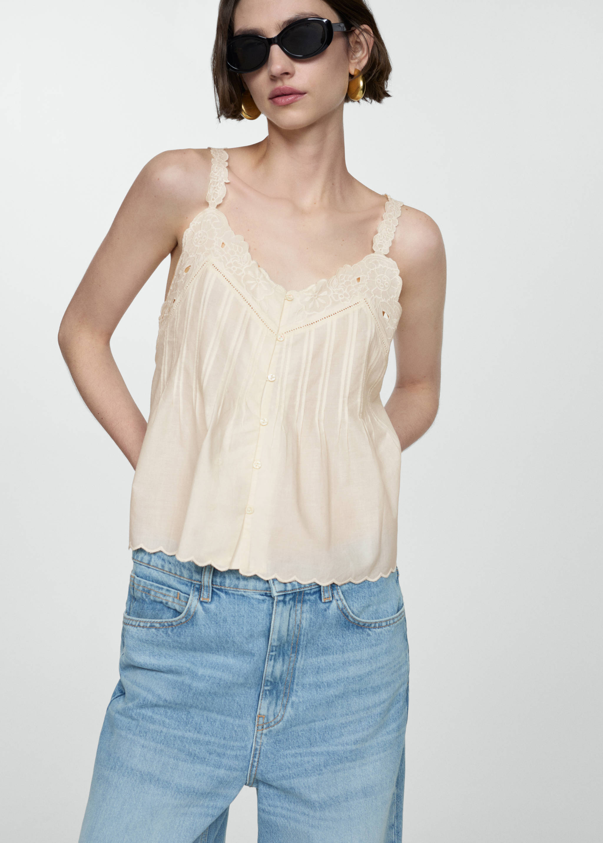 Embroidered strap top - Medium plane