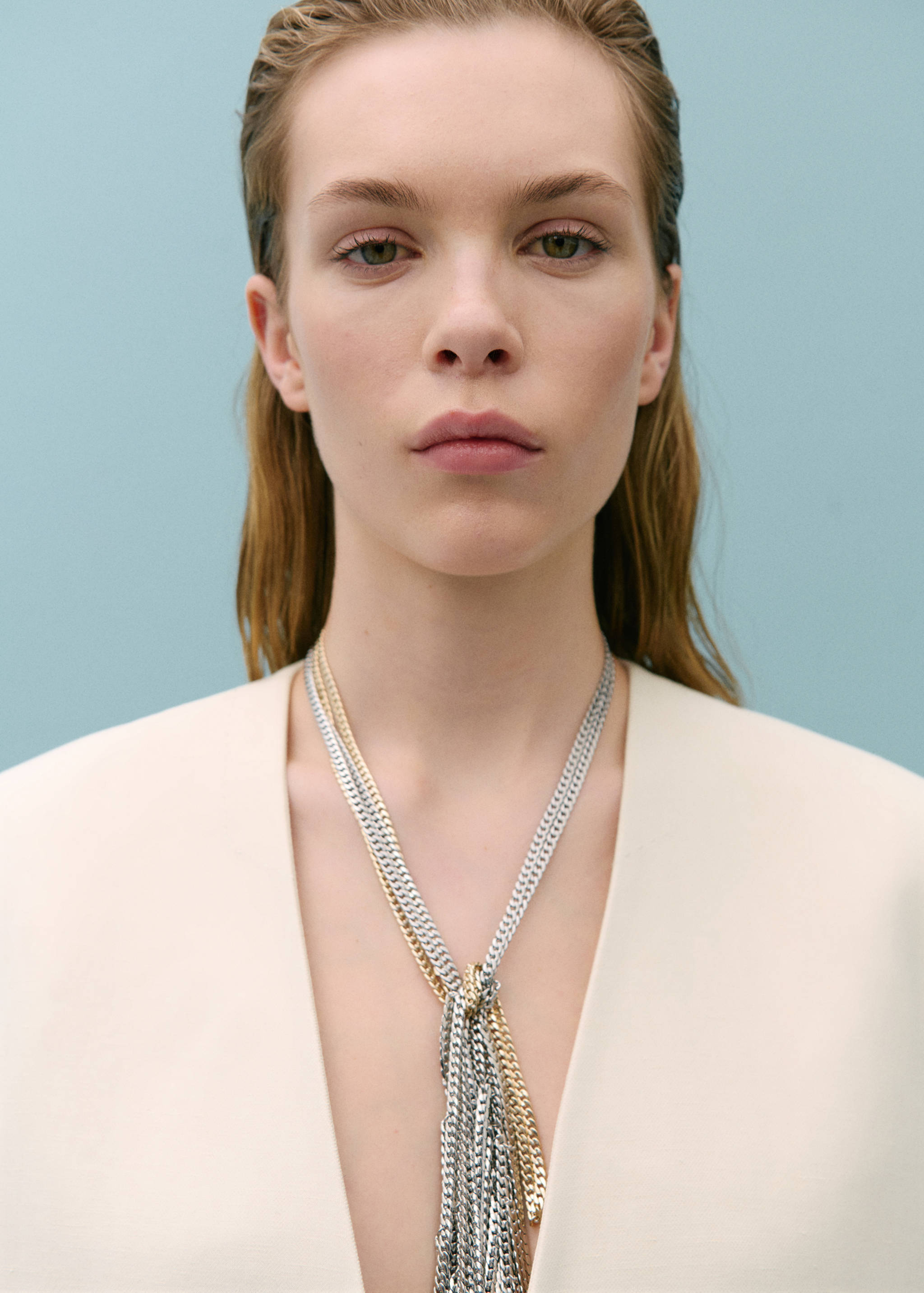 Suit blazer without lapels - Details of the article 1