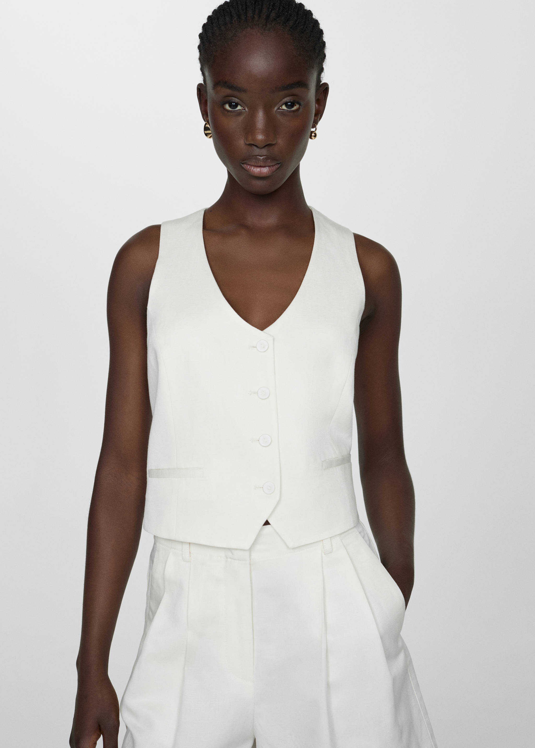 Linen-blend Bermuda plated shorts - Details of the article 1